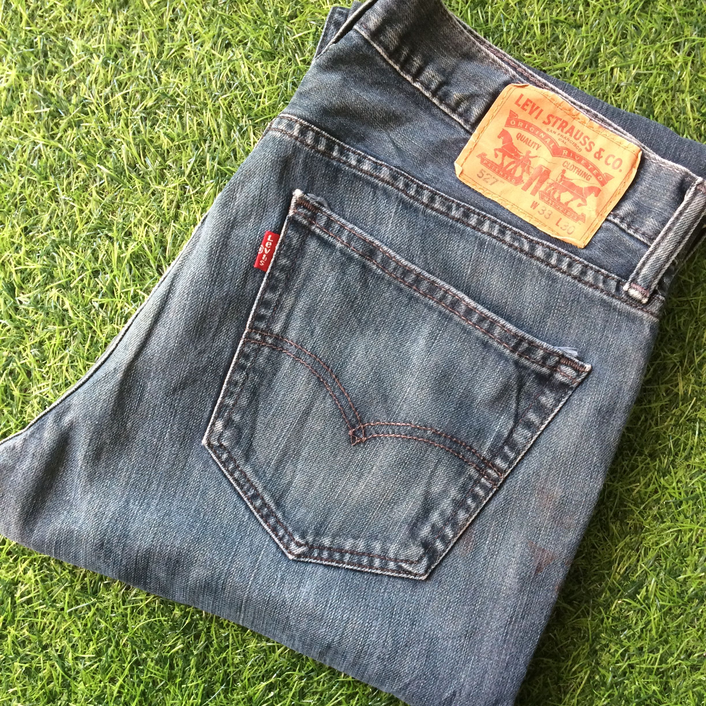 Levi's Vintage Distressed Levis 527 Bootcut Flare Jeans #B-684 Size US 33 - 8 Thumbnail