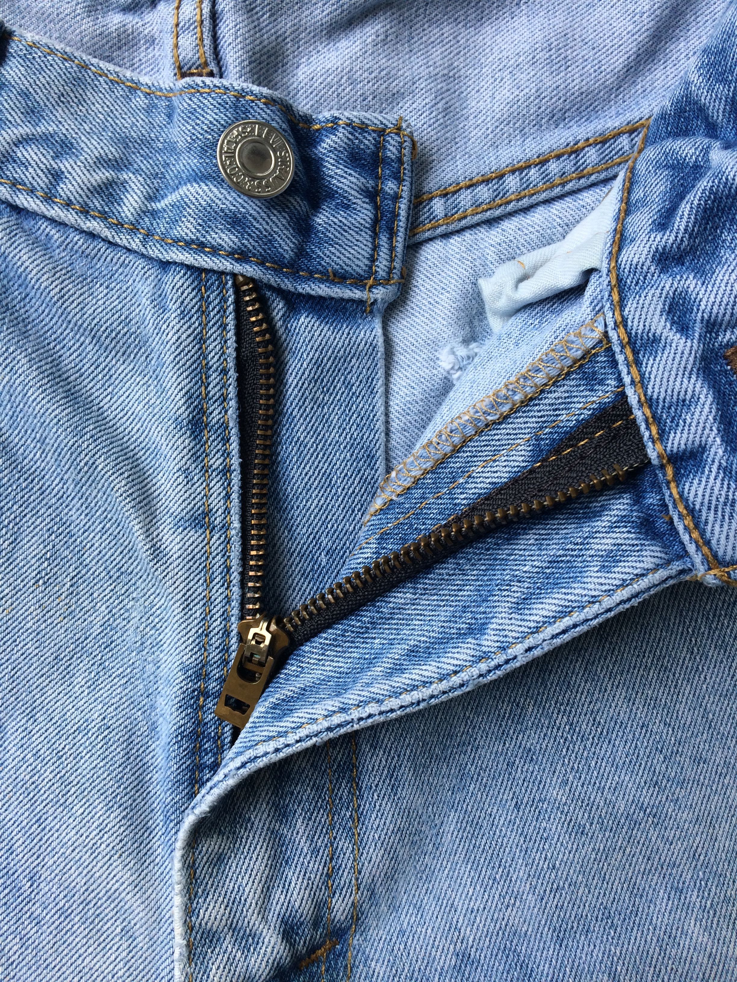 Levi's Distressed Levis 550 Dirty Jeans #B-359 Size US 32 / EU 48 - 3 Thumbnail