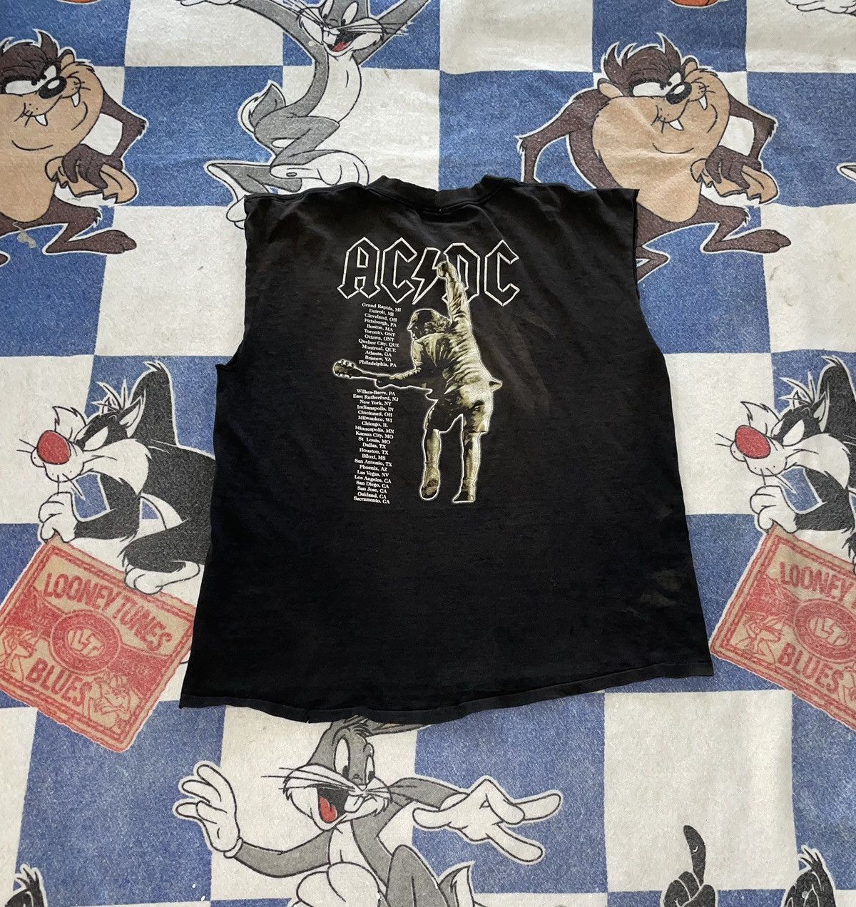 AC/DC Vintage AC/DC tour tee Size US XL / EU 56 / 4 - 3 Thumbnail