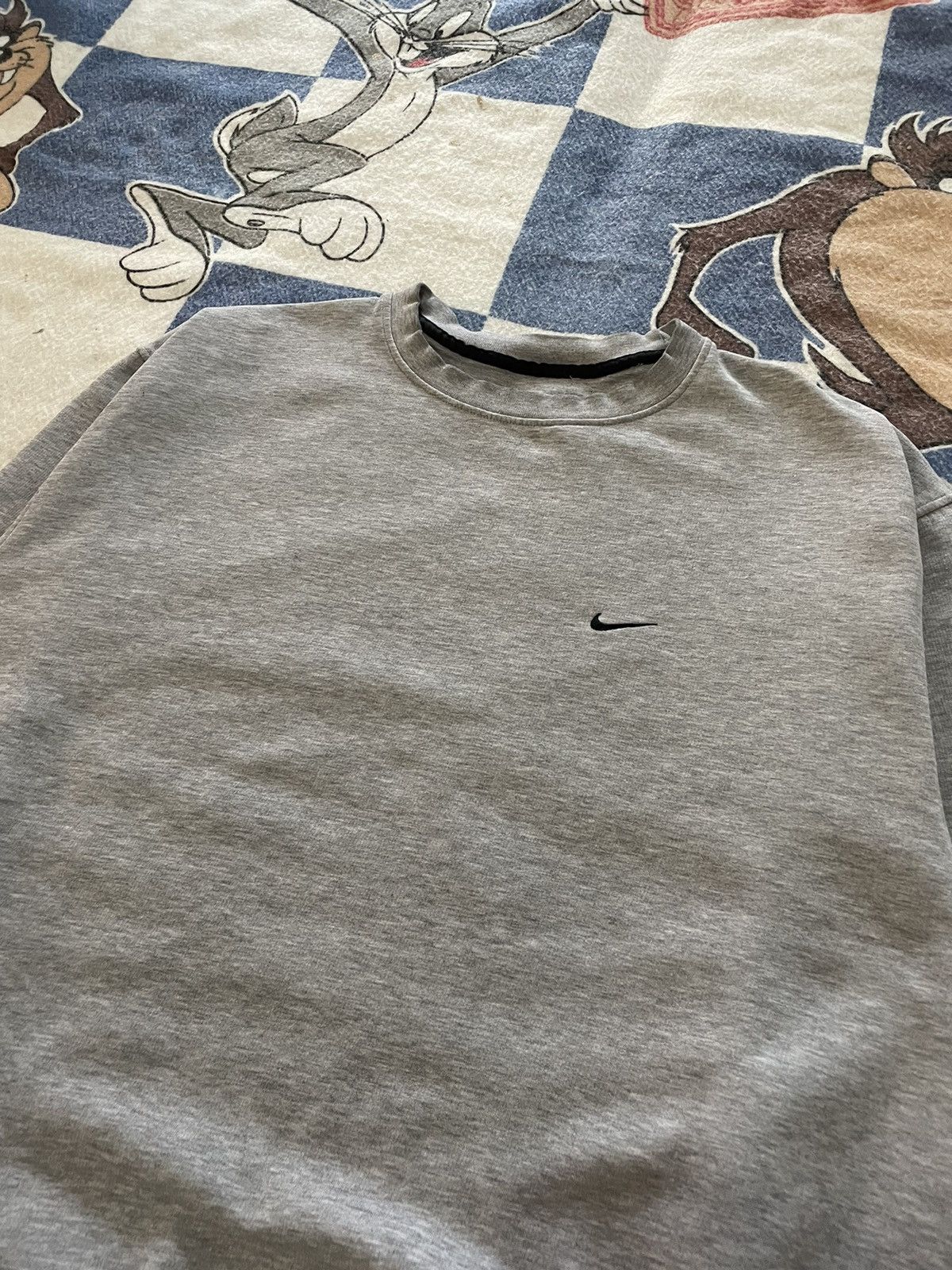 Nike Vintage Nike swoosh crewneck sweatshirt Size US XL / EU 56 / 4 - 2 Thumbnail
