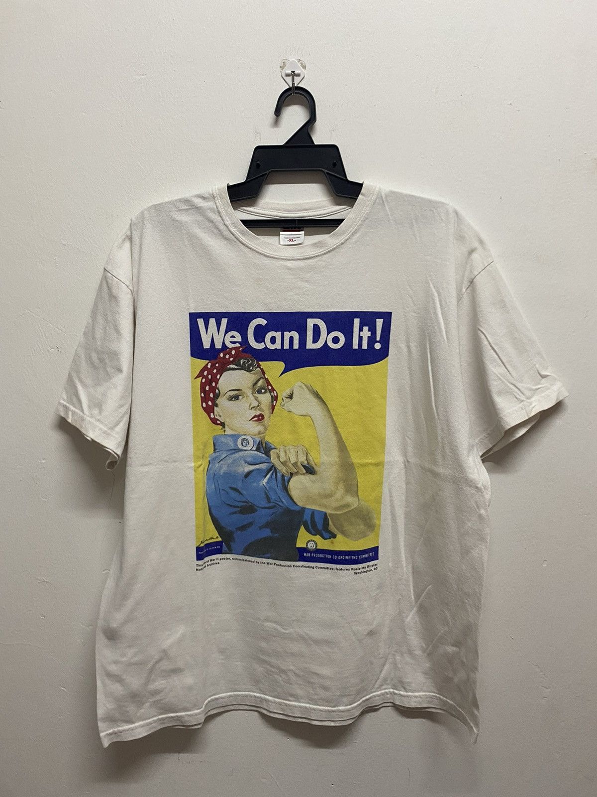 Vintage 90’s WWII Rosie We can do it Tee