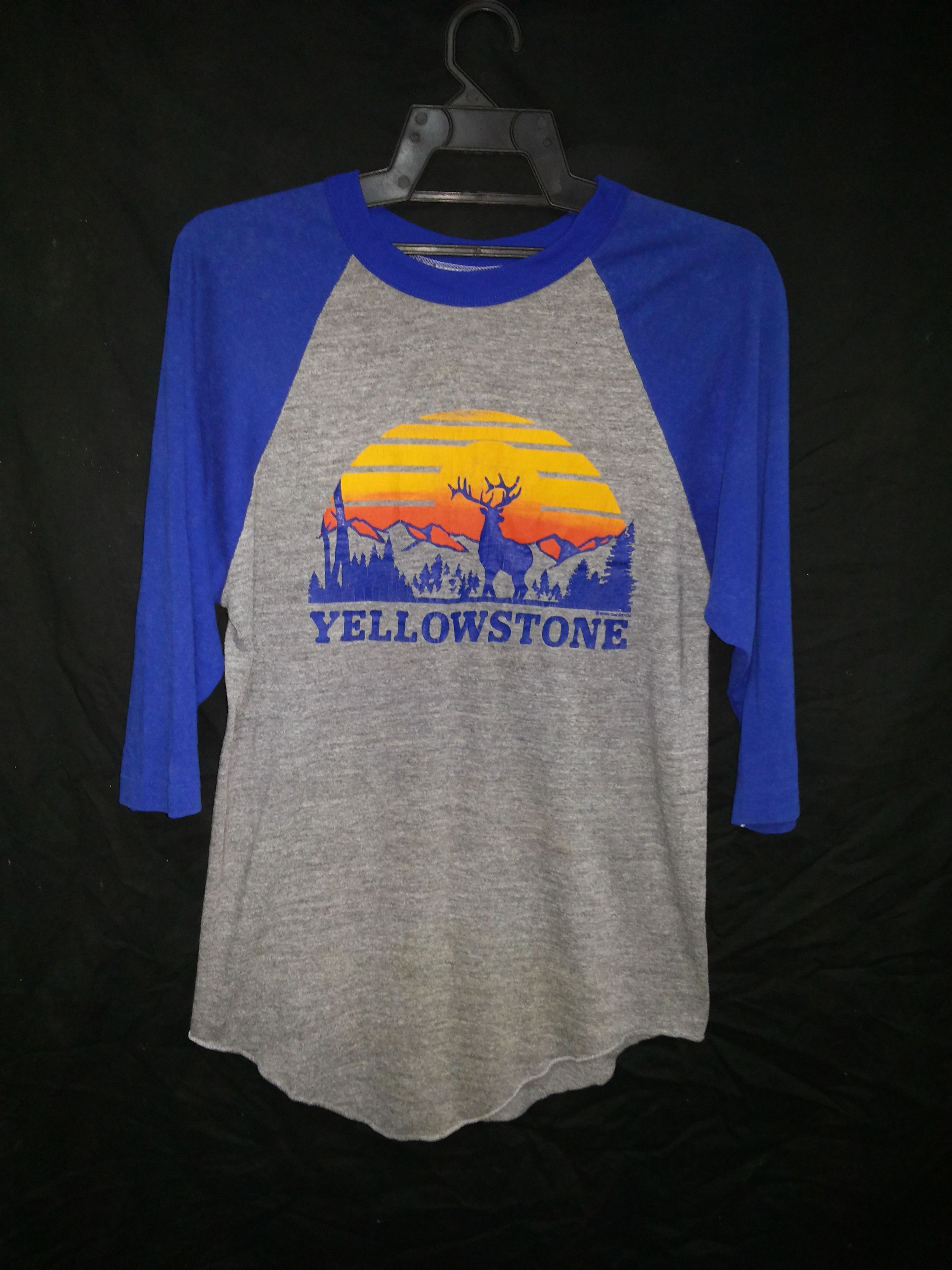 Vintage Vintage 80's Yellowstone raglan shirt Size US L / EU 52-54 / 3 - 1 Thumbnail
