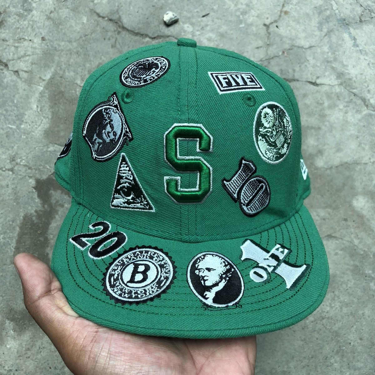 Supreme money hat clearance