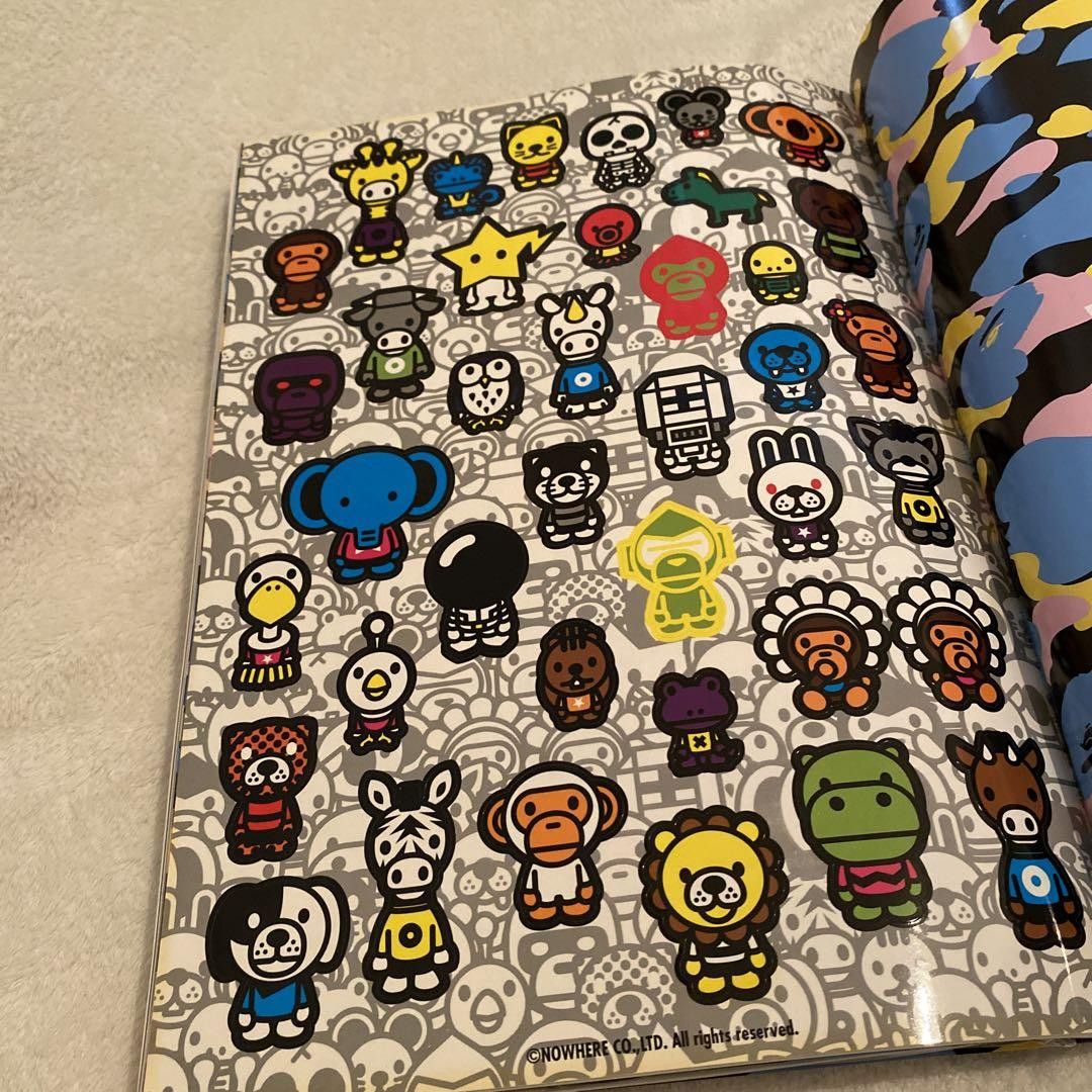 Bape 🔥 BAPE 2006 Autumn/Winter Collection Magazine Book Kanye Size ONE SIZE - 6 Thumbnail