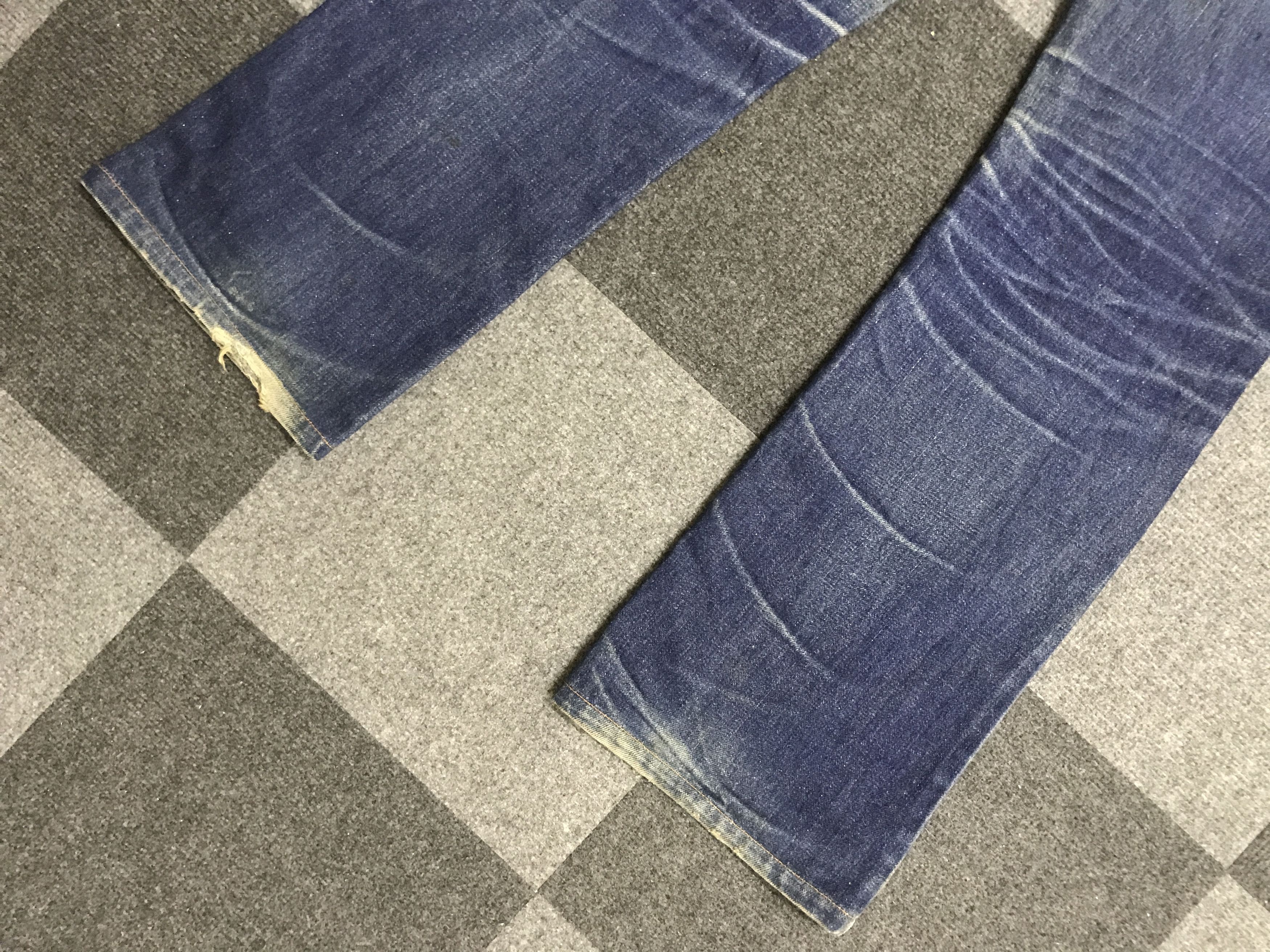 Levi's VL164-Vintage Levis 517 Blue Wash Flare Jeans Size US 32 / EU 48 - 12 Thumbnail