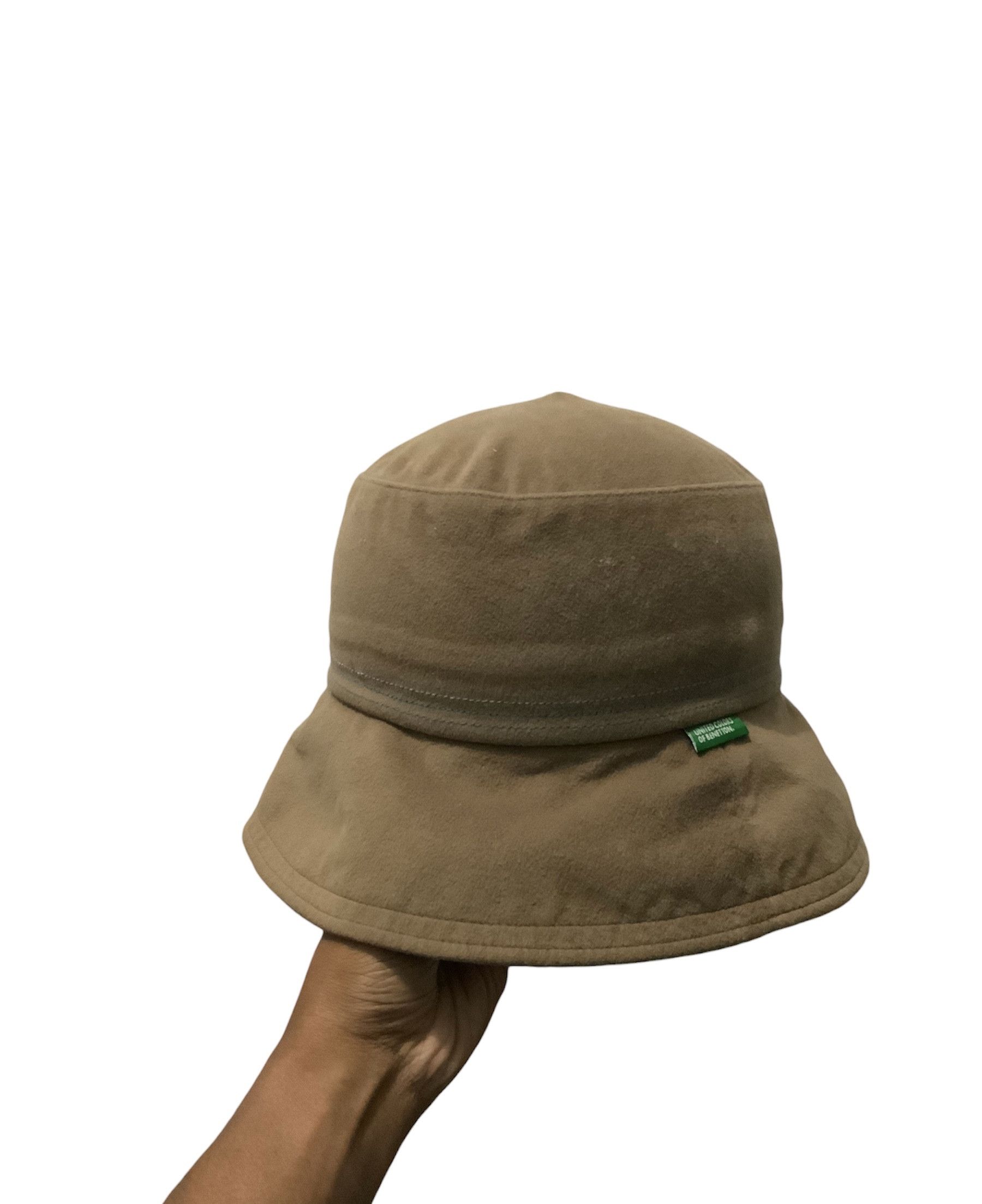 United Colors of Benetton Velvet Style Hat