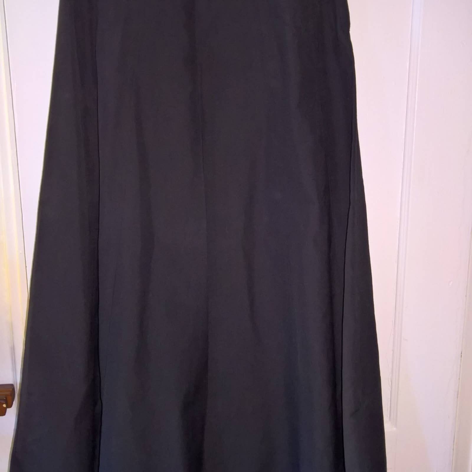 High Waist Hook & Eye closure Maxi Skirt Vintage!