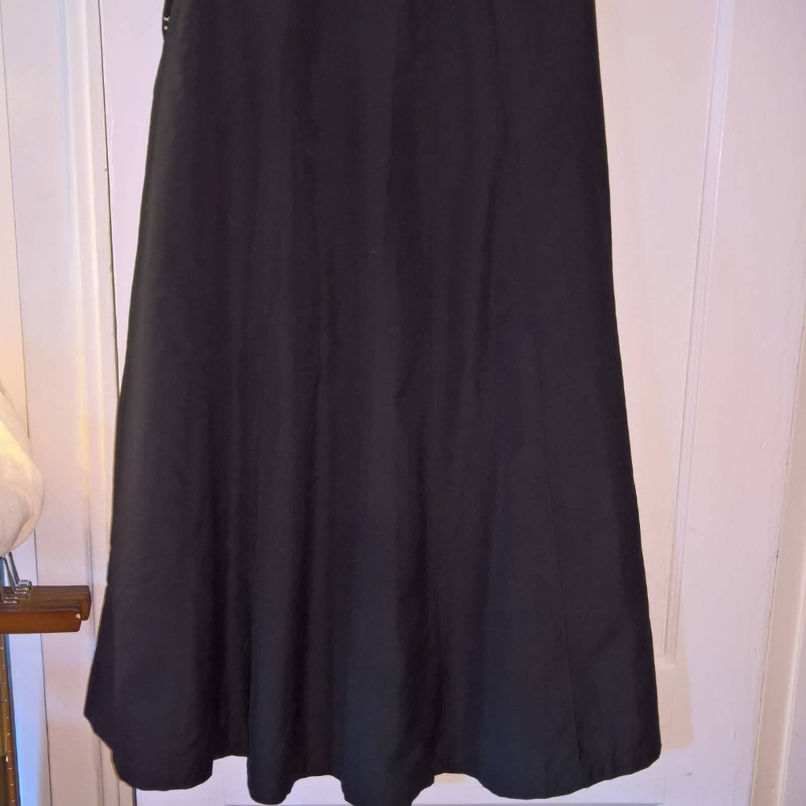 High Waist Hook & Eye closure Maxi Skirt Vintage!