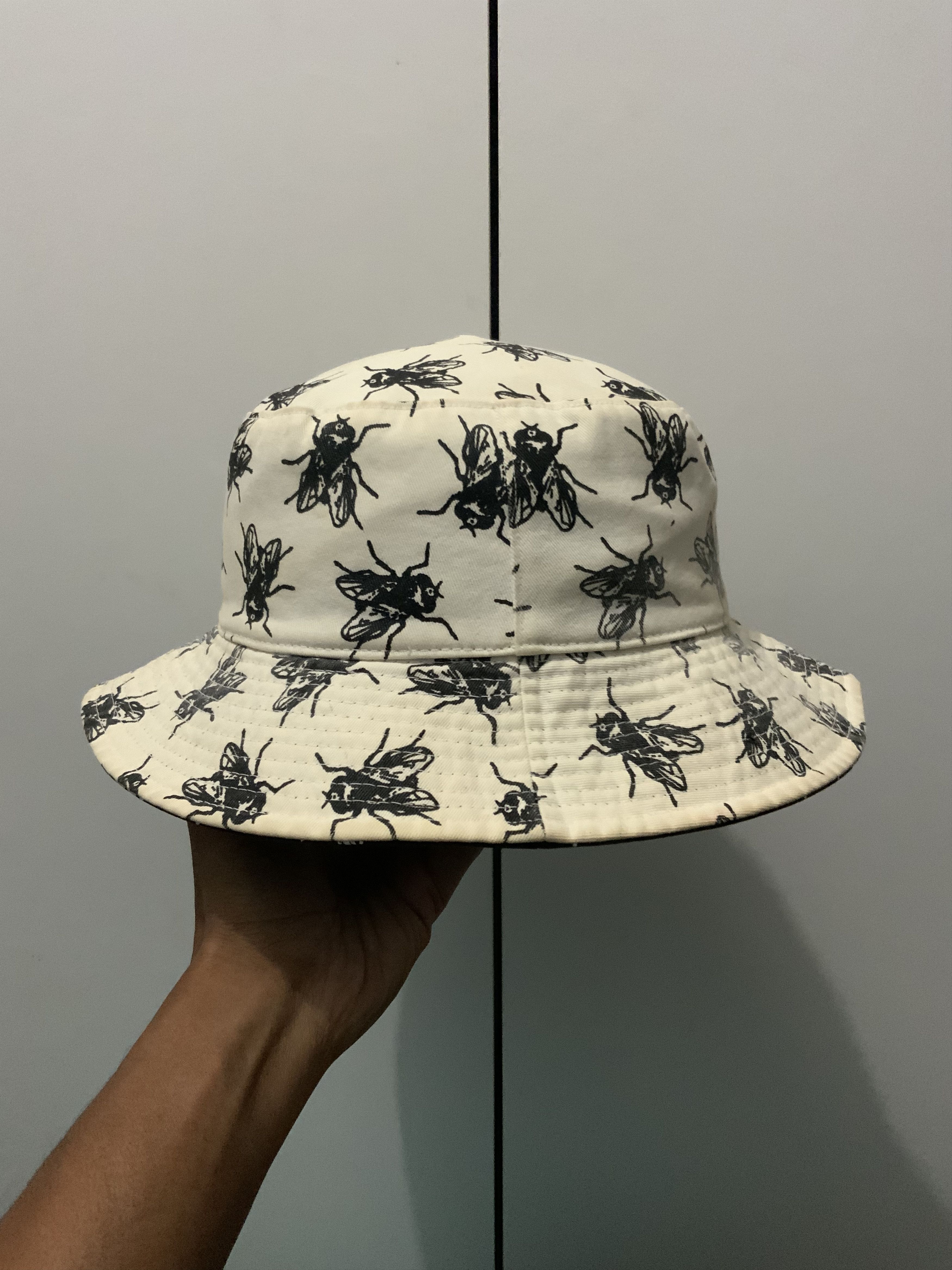Japanese Brand Burning the Register by stbk Reversible Bucket Hat Size ONE SIZE - 11 Thumbnail