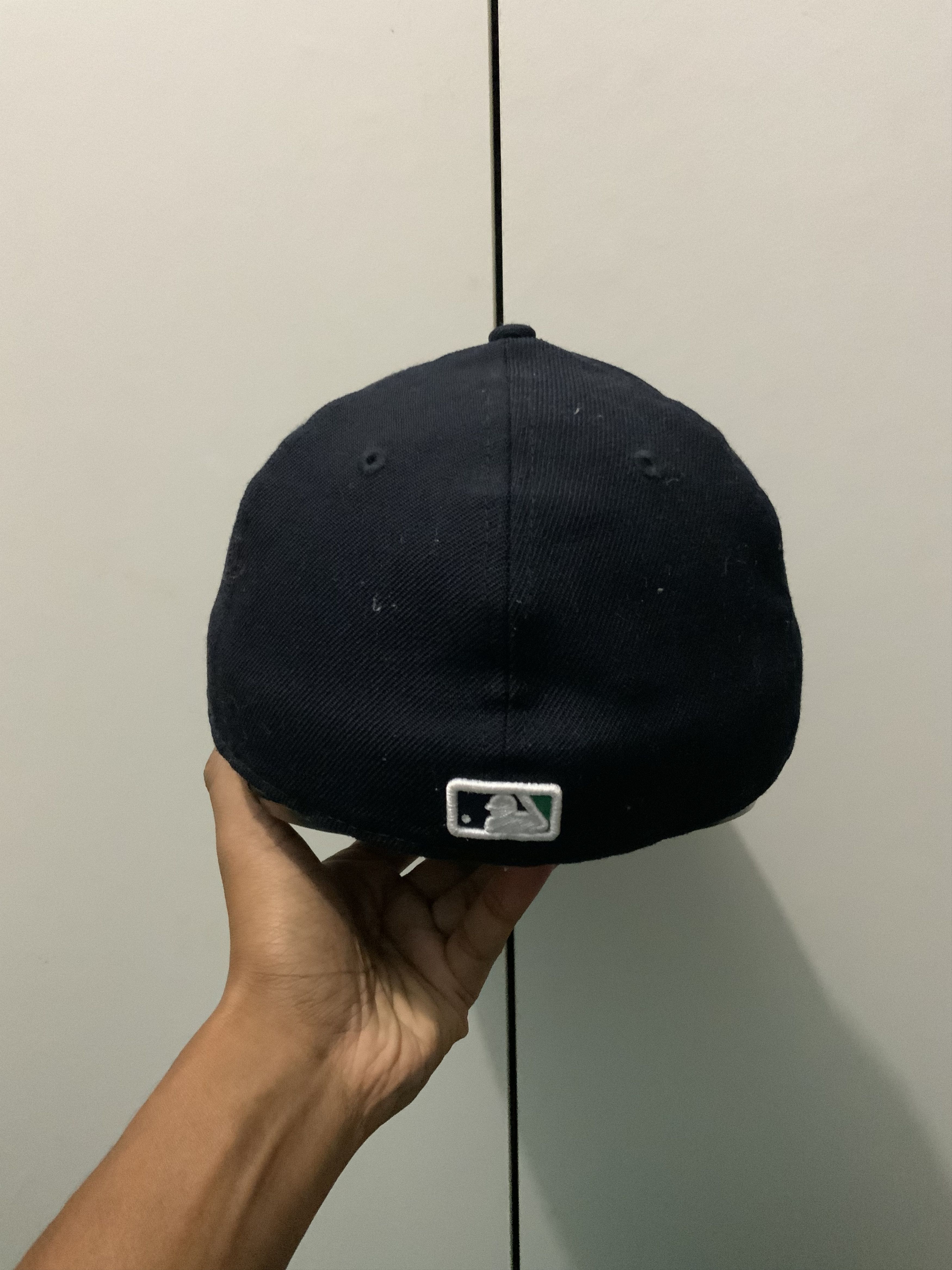 New Era 7 1/2 Seattle Mariners New Era Fitted Hat Size ONE SIZE - 5 Thumbnail
