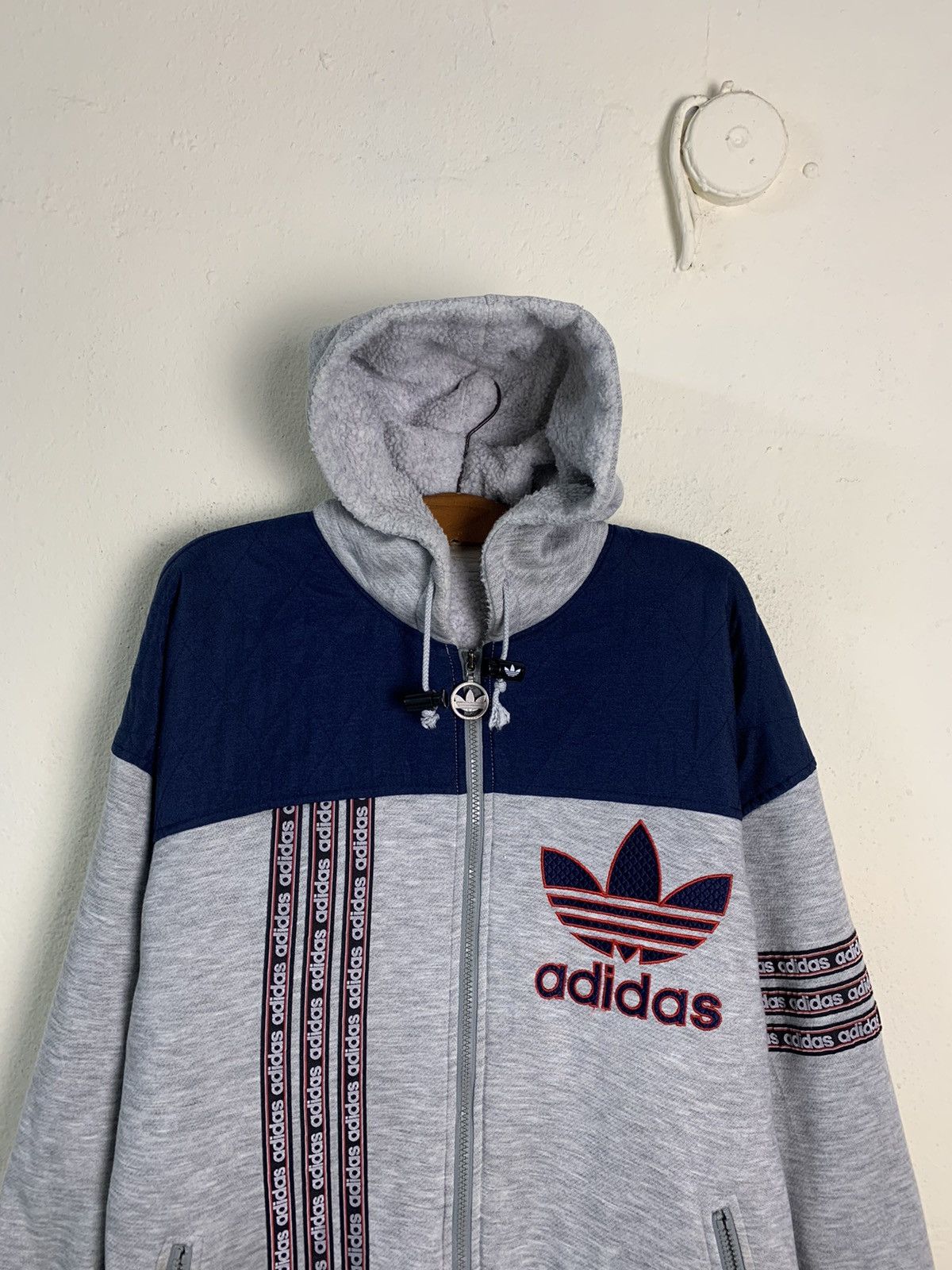 Adidas Vintage Adidas Big Logo Hoodie Jacket Size US XL / EU 56 / 4 - 4 Thumbnail