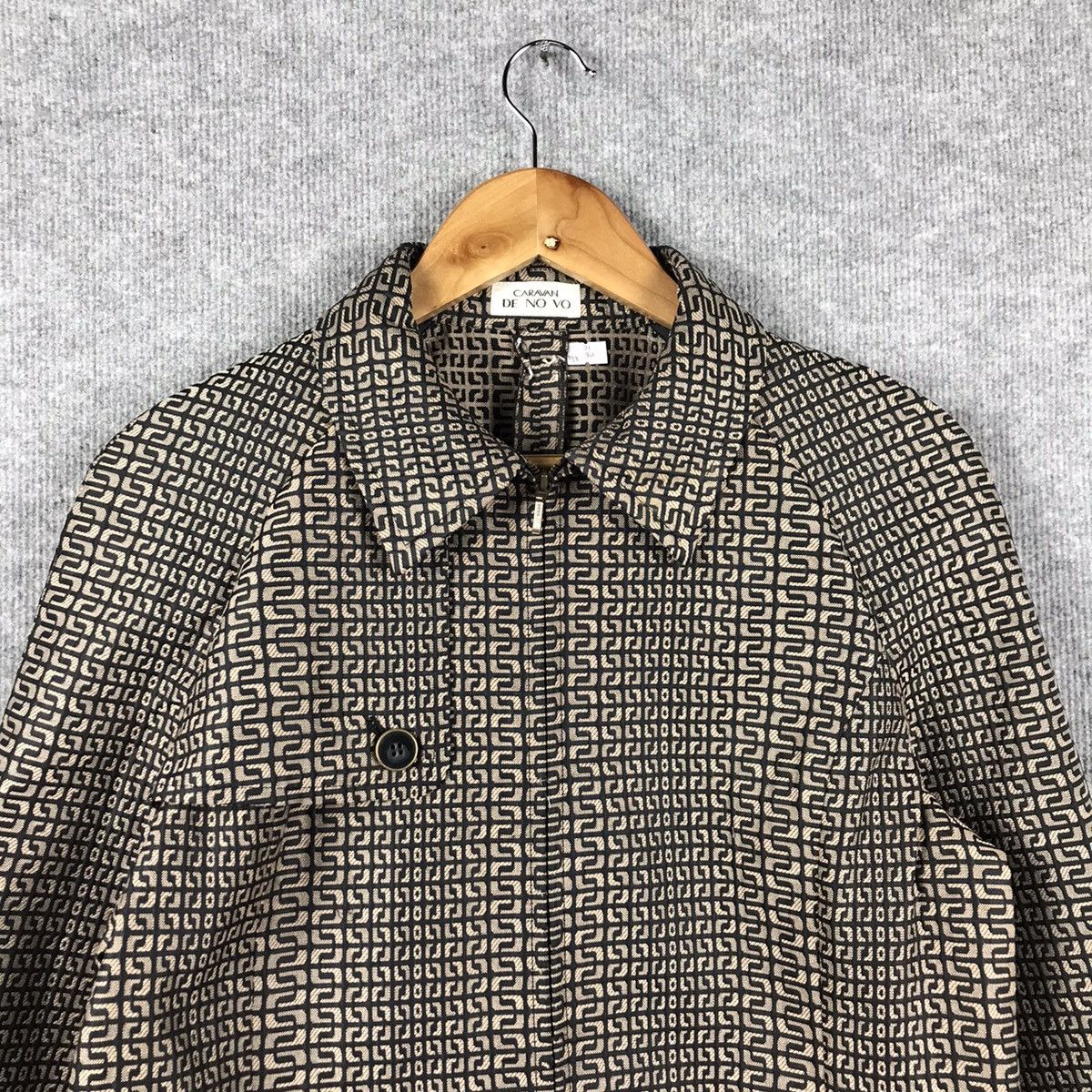 Caravan Japanese fashion jacket