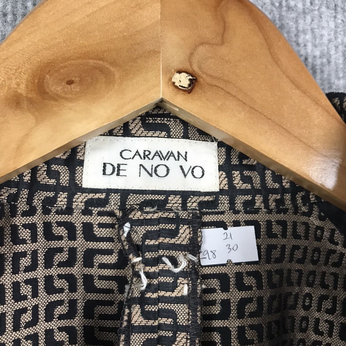 Caravan Japanese fashion jacket