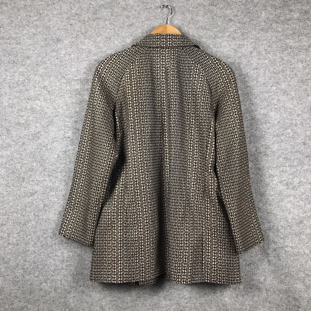 Caravan Japanese fashion jacket