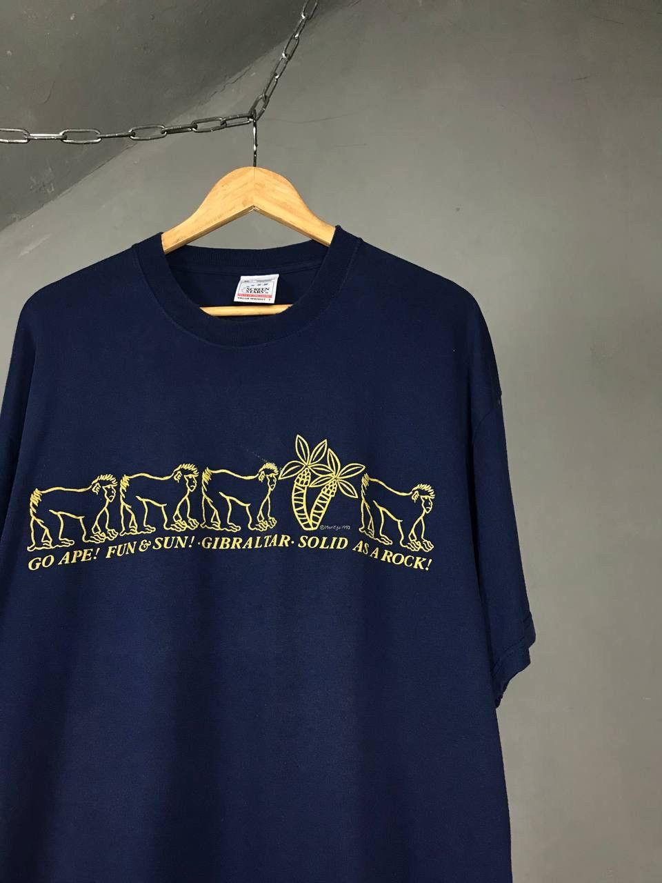 Vintage American vintage 1992 Animal monkey tee Size US XL / EU 56 / 4 - 4 Thumbnail