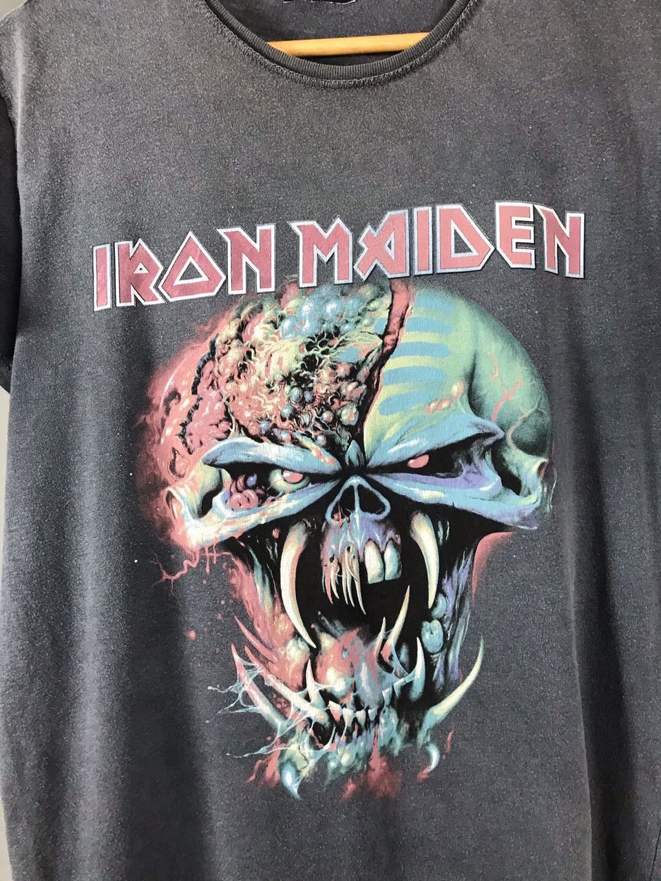 Band Tees Iron Maiden Vintage Rock Band Tee Size US S / EU 44-46 / 1 - 3 Thumbnail