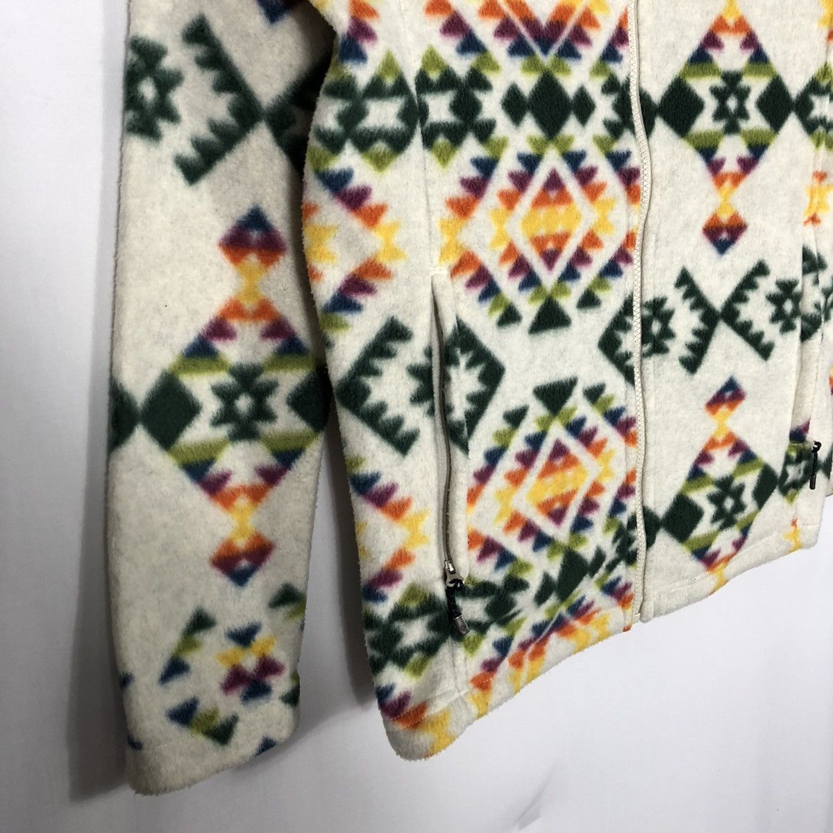 Columbia × Vintage Rare Vintage Columbia Native Aztec Winter Fleece Jacket Size US S / EU 44-46 / 1 - 9 Thumbnail