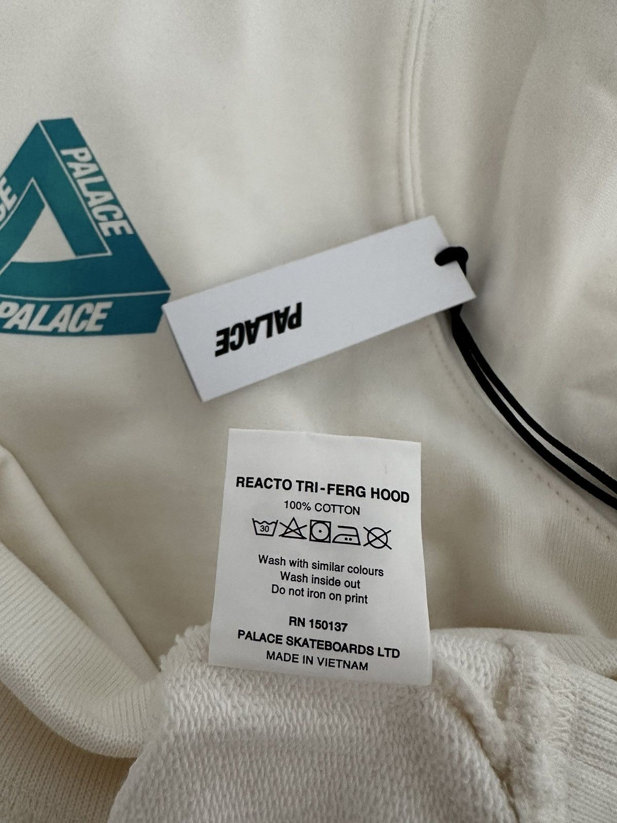 Palace Reacto Tri-Ferg Hood Size US M / EU 48-50 / 2 - 5 Thumbnail