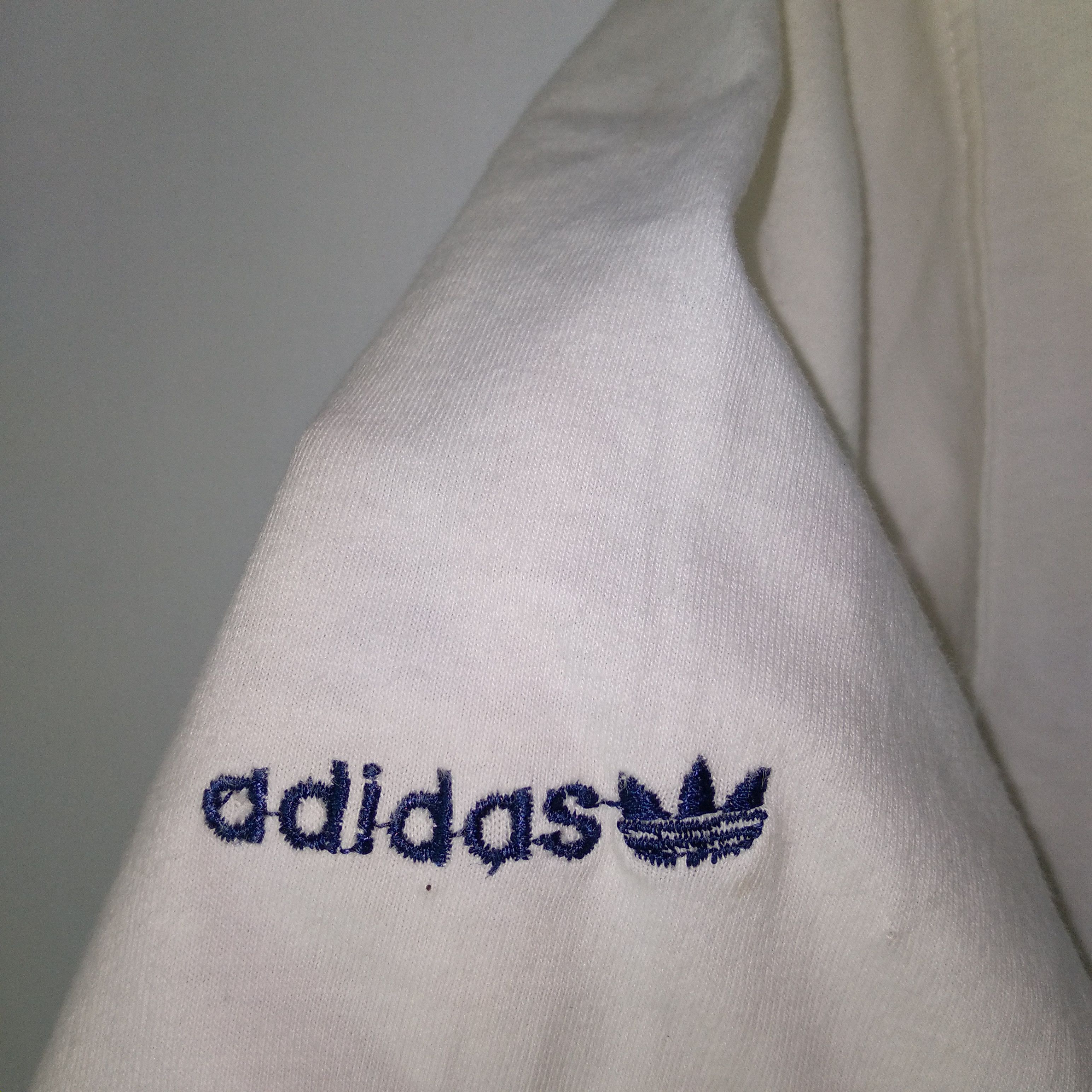 Adidas × Vintage Vintage 90s Adidas Nice Art Paint Design Polo Shirts Size US M / EU 48-50 / 2 - 9 Thumbnail
