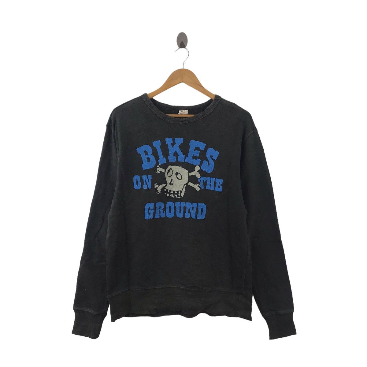 Vintage BIKES On THE GROUND Junk Store Japanese Brand Black