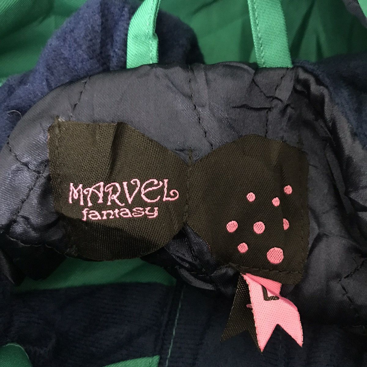 Marvel Comics MARVEL FANTASY Embroidered Multi Color Hooded Ski Jacket Size US L / EU 52-54 / 3 - 4 Thumbnail