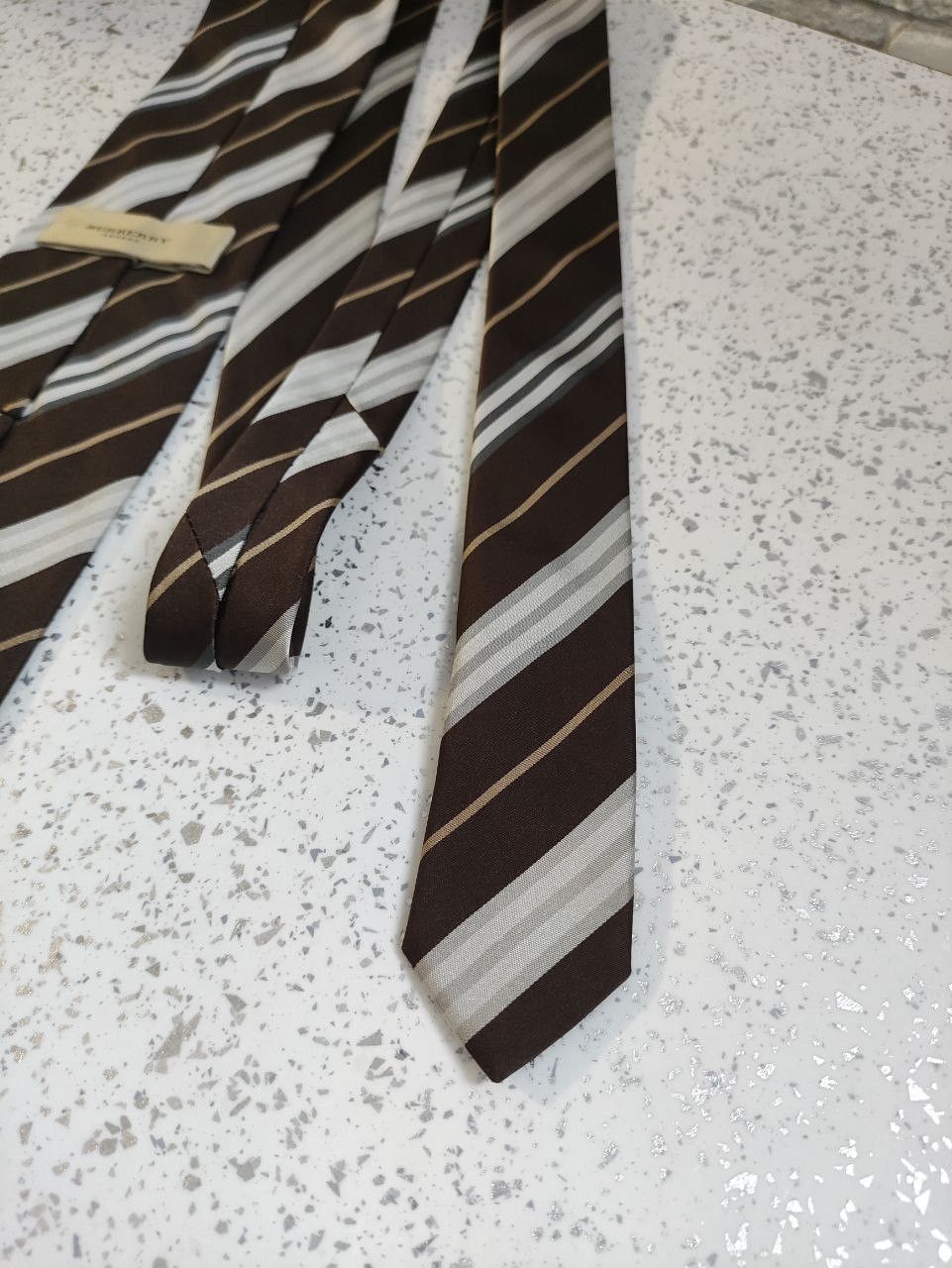 Burberry × Designer Burberry Striped Silk Tie Size ONE SIZE - 7 Thumbnail