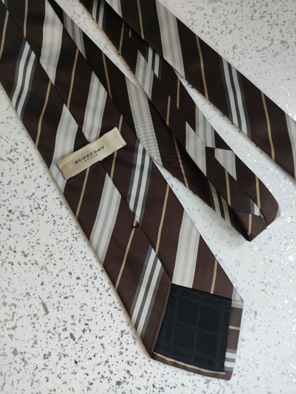 Burberry × Designer Burberry Striped Silk Tie Size ONE SIZE - 1 Thumbnail
