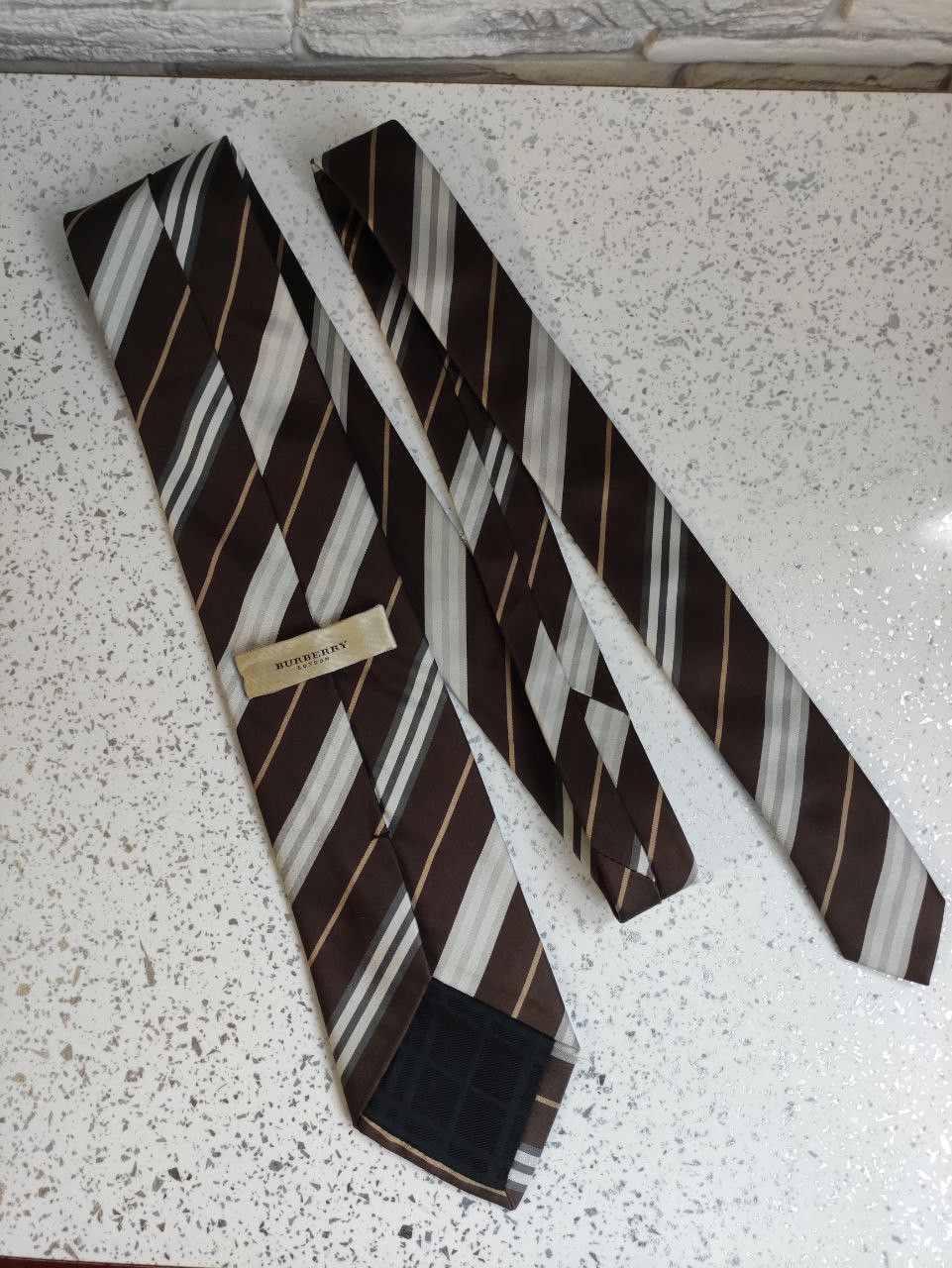 Burberry × Designer Burberry Striped Silk Tie Size ONE SIZE - 2 Thumbnail