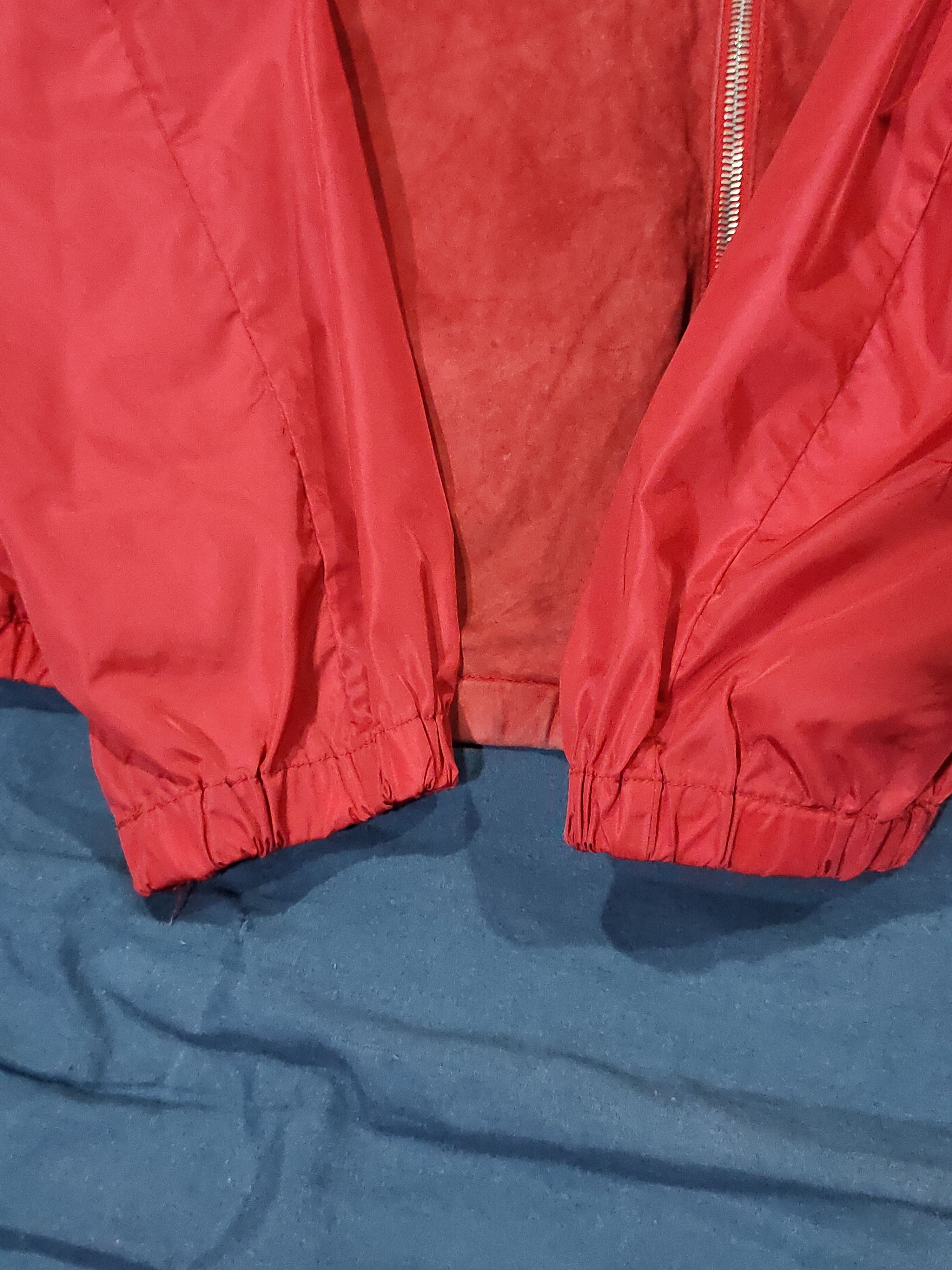 Prada Prada vintage Zipper jacket pocket red Size US S / EU 44-46 / 1 - 6 Thumbnail