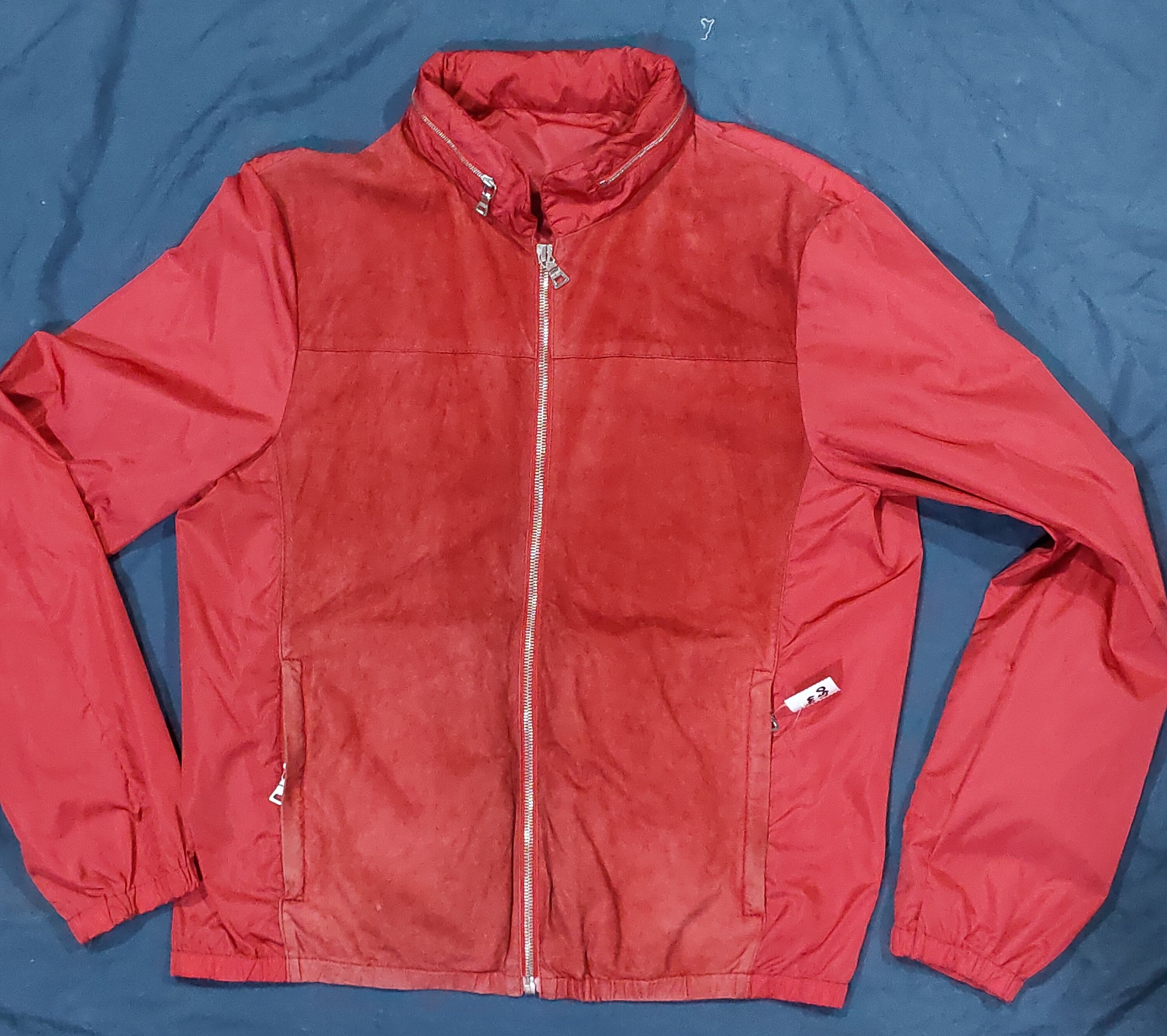 Prada Prada vintage Zipper jacket pocket red Size US S / EU 44-46 / 1 - 2 Thumbnail