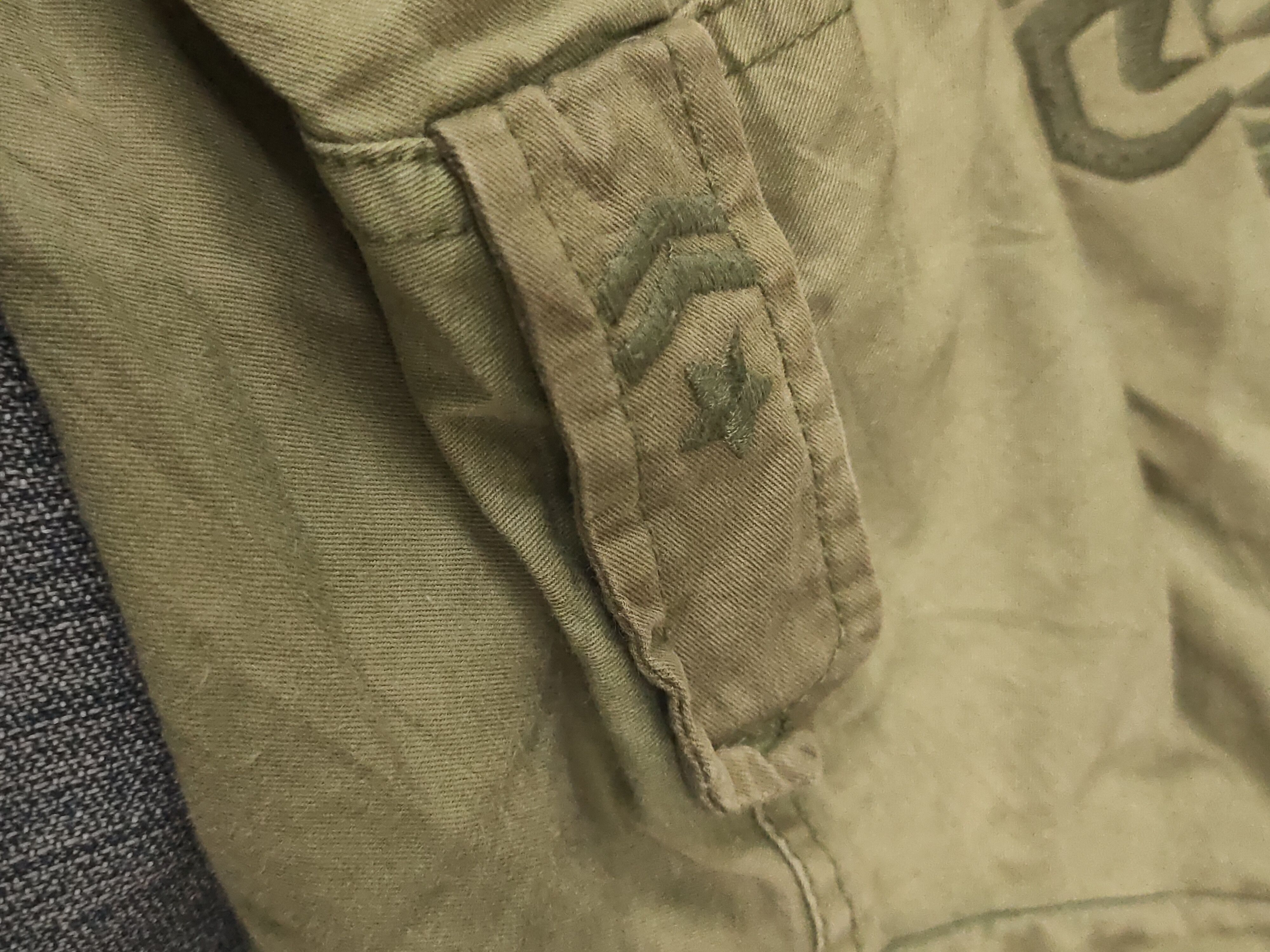 Guess × Vintage Guess vintage army green parka zipper jacket nice🔥 Size US S / EU 44-46 / 1 - 8 Thumbnail