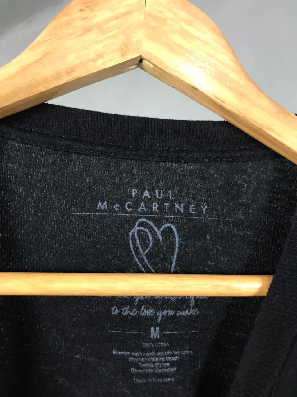Band Tees Paul McCartney vintage band tour tee Size US M / EU 48-50 / 2 - 4 Thumbnail