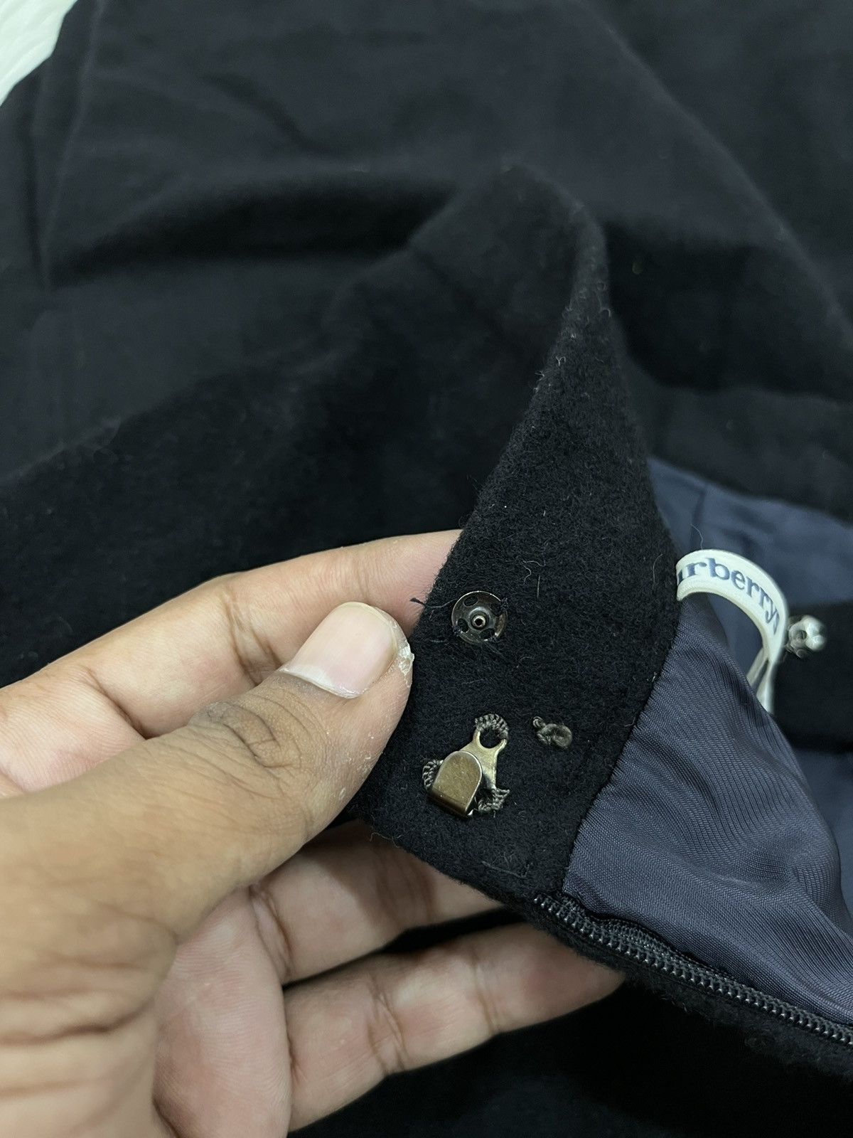 Burberry (D). VINTAGE BURBERRYS SKIRTS Size 26" / US 2 / IT 38 - 6 Thumbnail