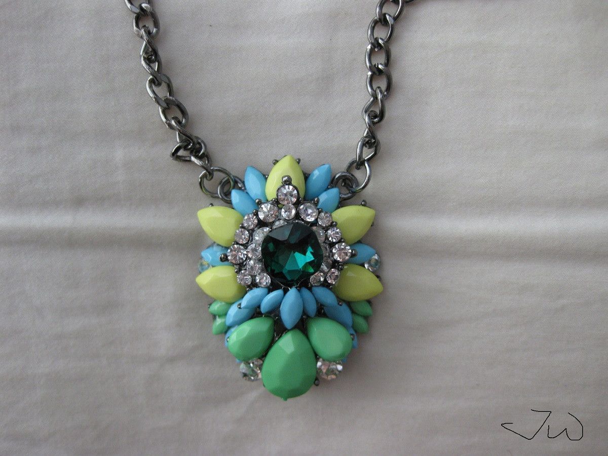 Jewelry Green CZ Statement Necklace with Beads Size ONE SIZE - 4 Thumbnail