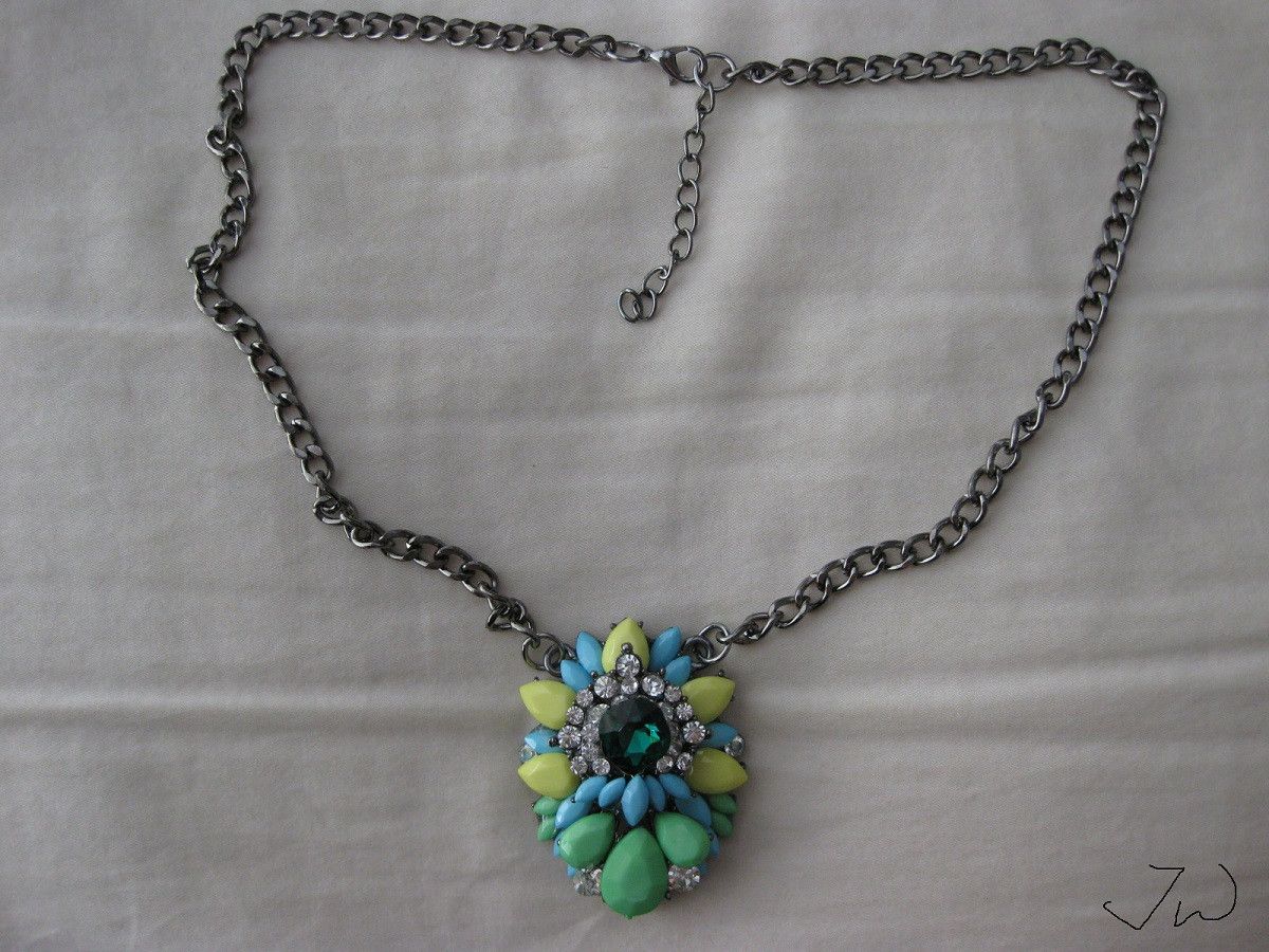 Jewelry Green CZ Statement Necklace with Beads Size ONE SIZE - 1 Thumbnail
