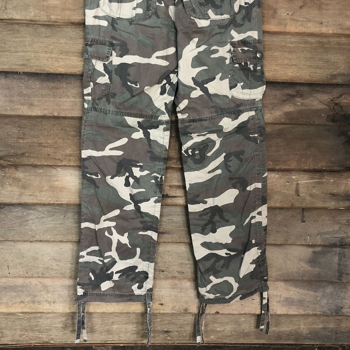 Japanese Brand Besum Green Multipocket Camo Cargo Pants #0554 Size US 26 / EU 42 - 12 Thumbnail