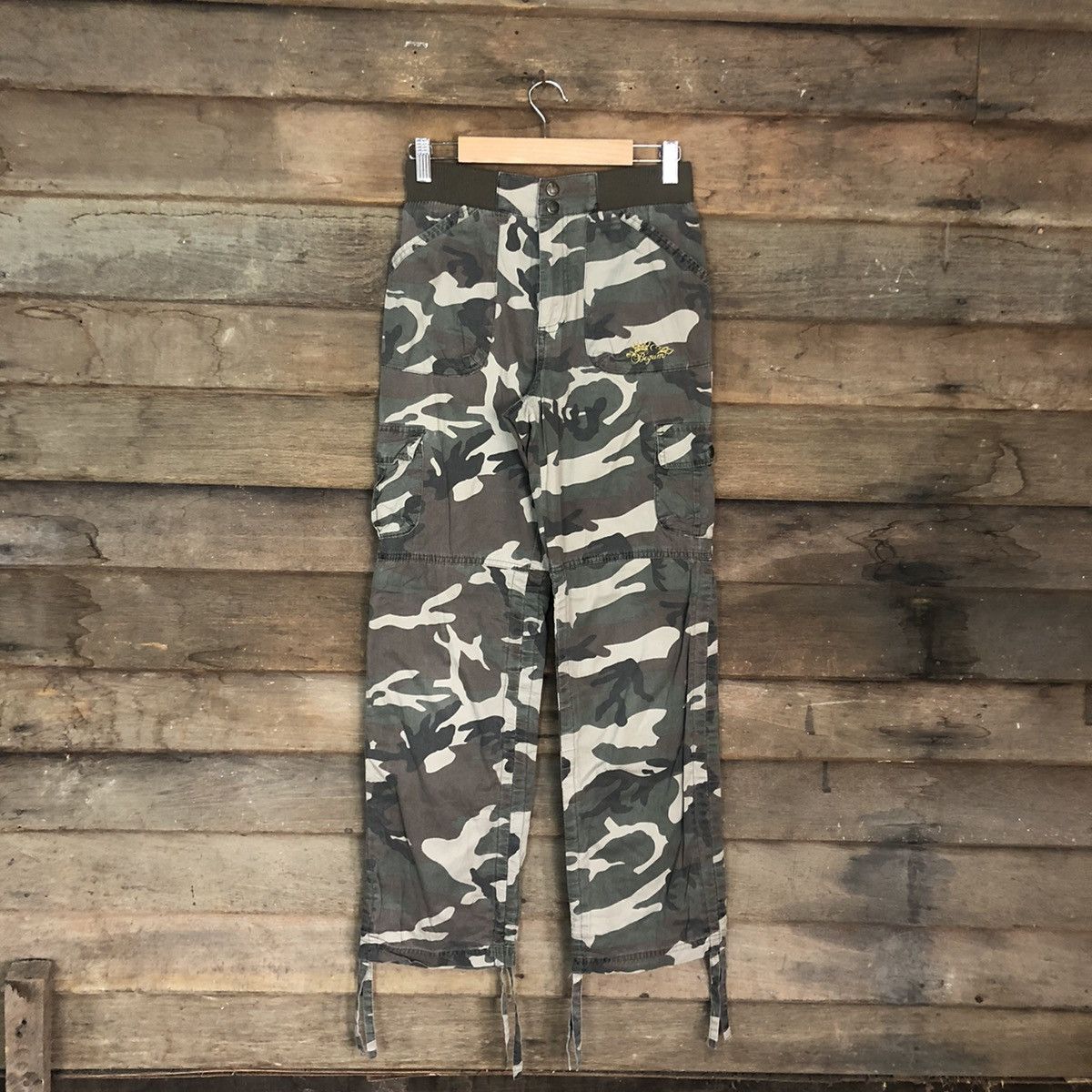 image of Besum Green Multipocket Camo Cargo Pants 0554 in Green Army, Men's (Size 26)