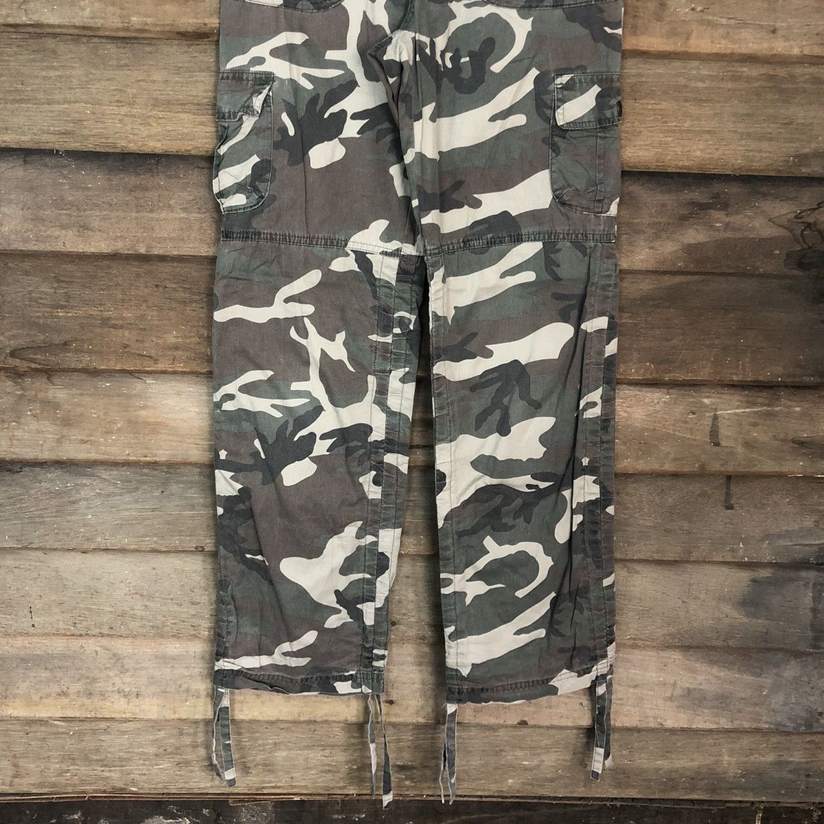 Japanese Brand Besum Green Multipocket Camo Cargo Pants #0554 Size US 26 / EU 42 - 3 Thumbnail