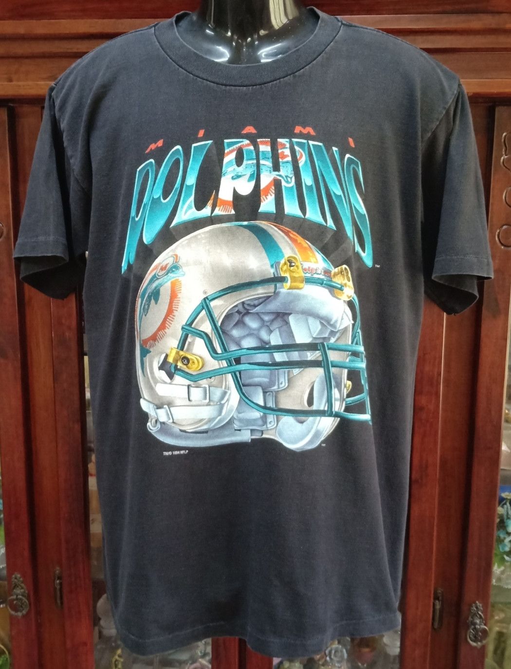 NFL × Salem Sportswear × Vintage Vintage 90s NFL Miami Dolphins Helmet T-shirt Size US L / EU 52-54 / 3 - 1 Thumbnail