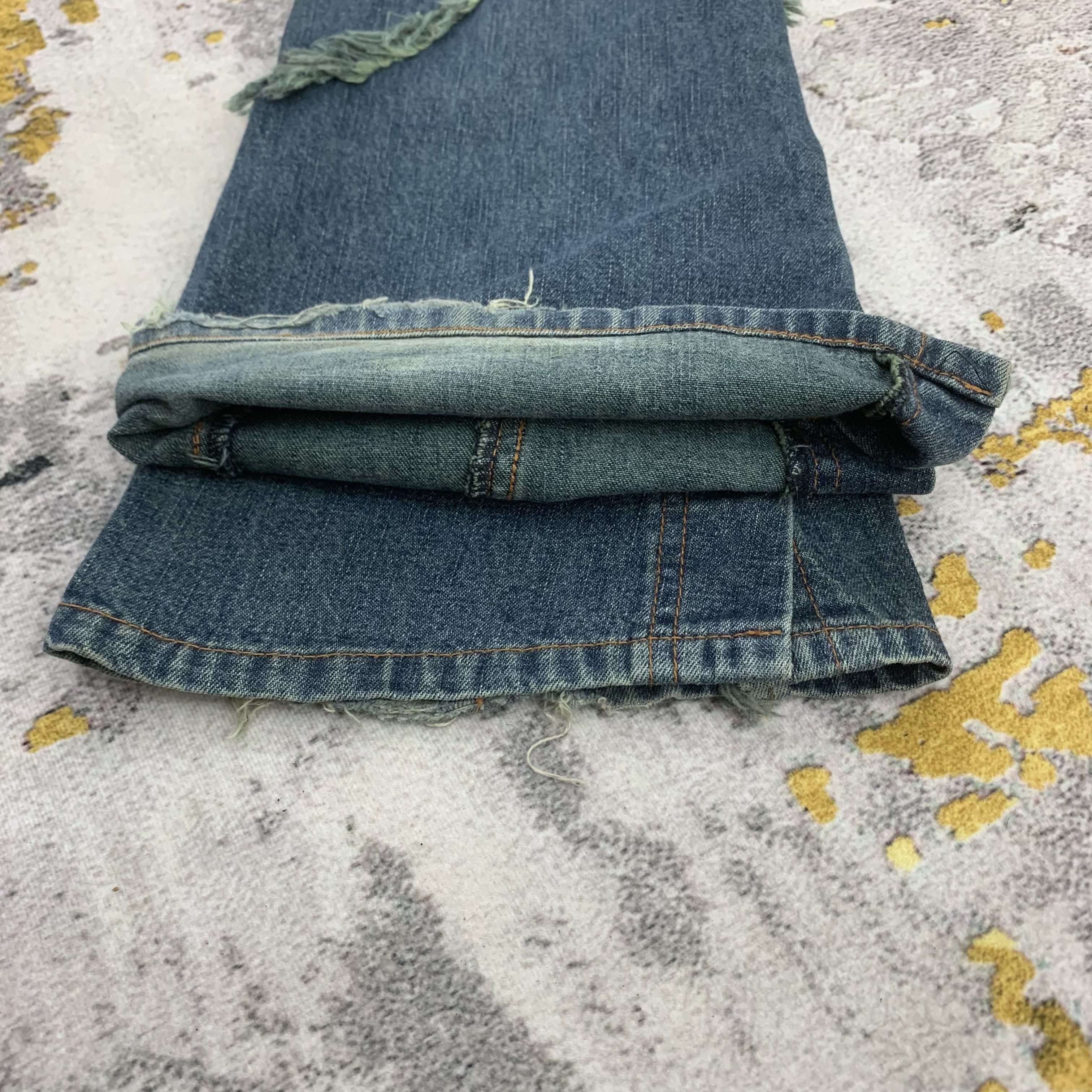 Japanese Brand Flared Blue Jeans Distressed Denim Size US 26 / EU 42 - 9 Thumbnail