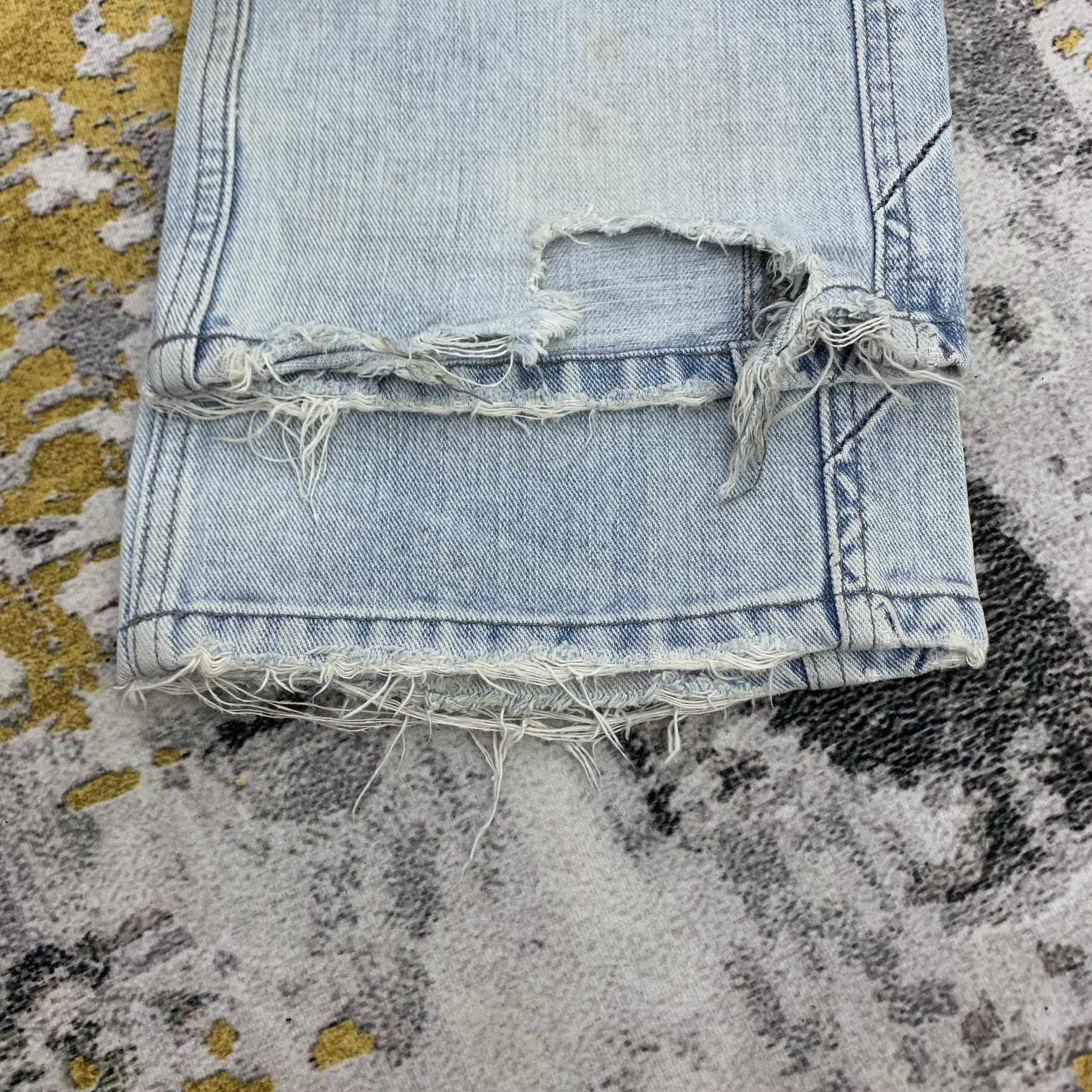 Lee Light Blue Wash Lee Jeans Distressed Denim Size US 32 / EU 48 - 7 Thumbnail