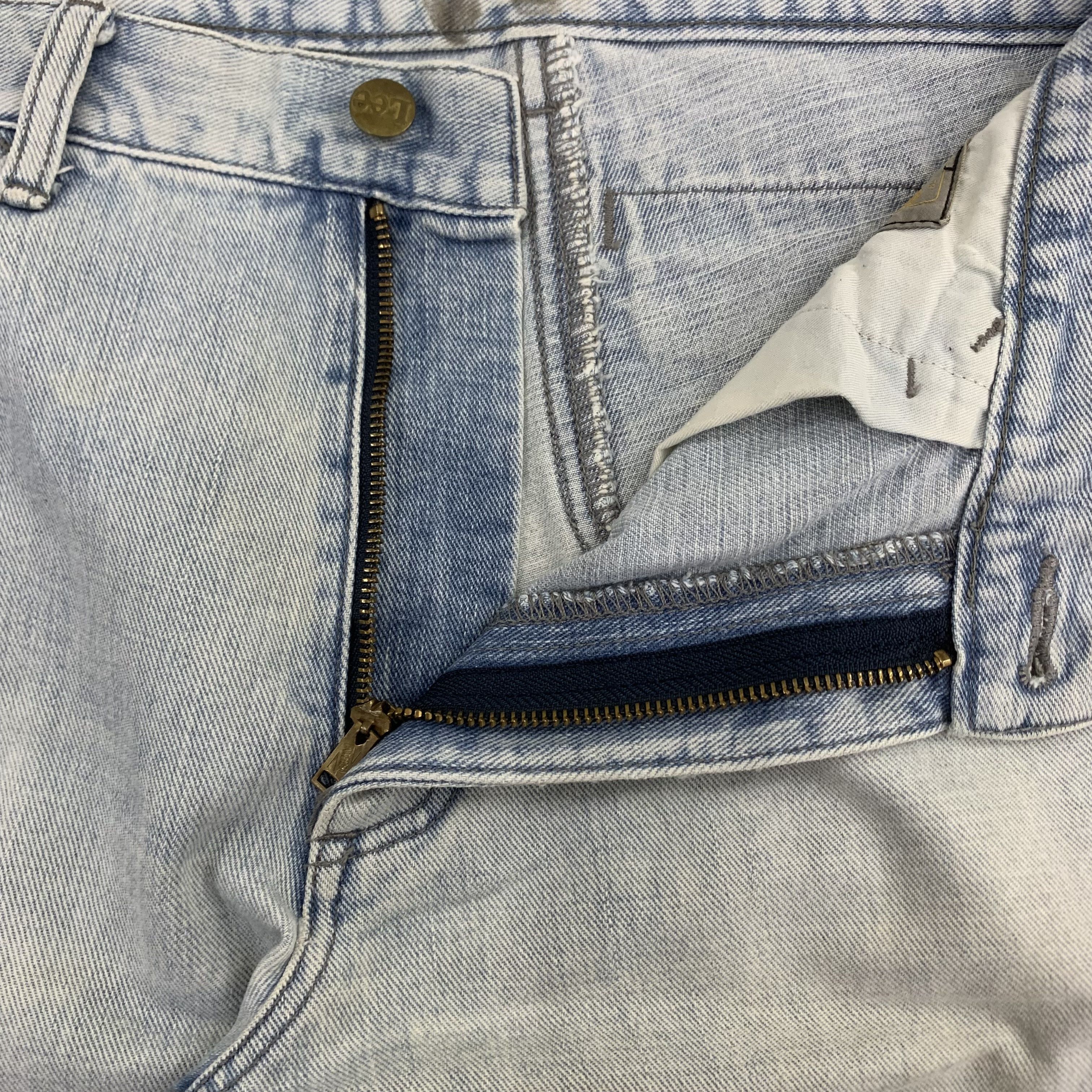 Lee Light Blue Wash Lee Jeans Distressed Denim Size US 32 / EU 48 - 3 Thumbnail