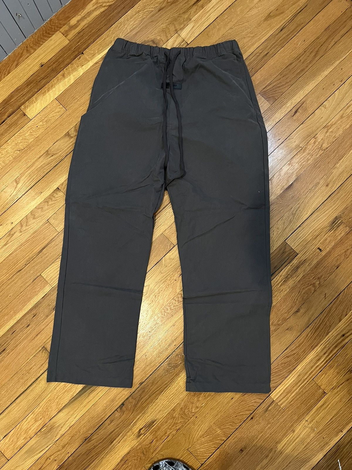 Essentials FEAR OF GOD essentials “Relaxed Trouser” OFF BLACK Size US 38 / EU 54 - 1 Thumbnail