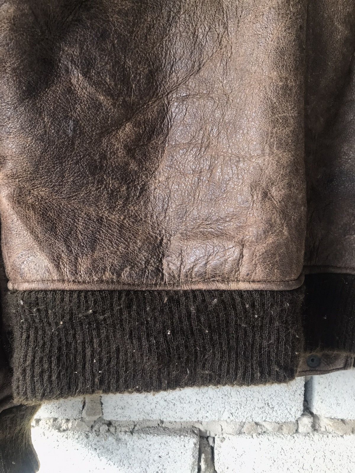 Avirex THRASHED Vintage B15 Avirex US Army Sheepskin Sherpa Jacket Size US S / EU 44-46 / 1 - 19 Thumbnail