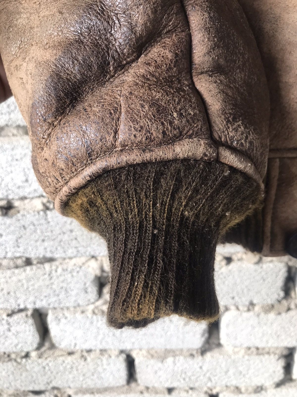 Avirex THRASHED Vintage B15 Avirex US Army Sheepskin Sherpa Jacket Size US S / EU 44-46 / 1 - 10 Thumbnail