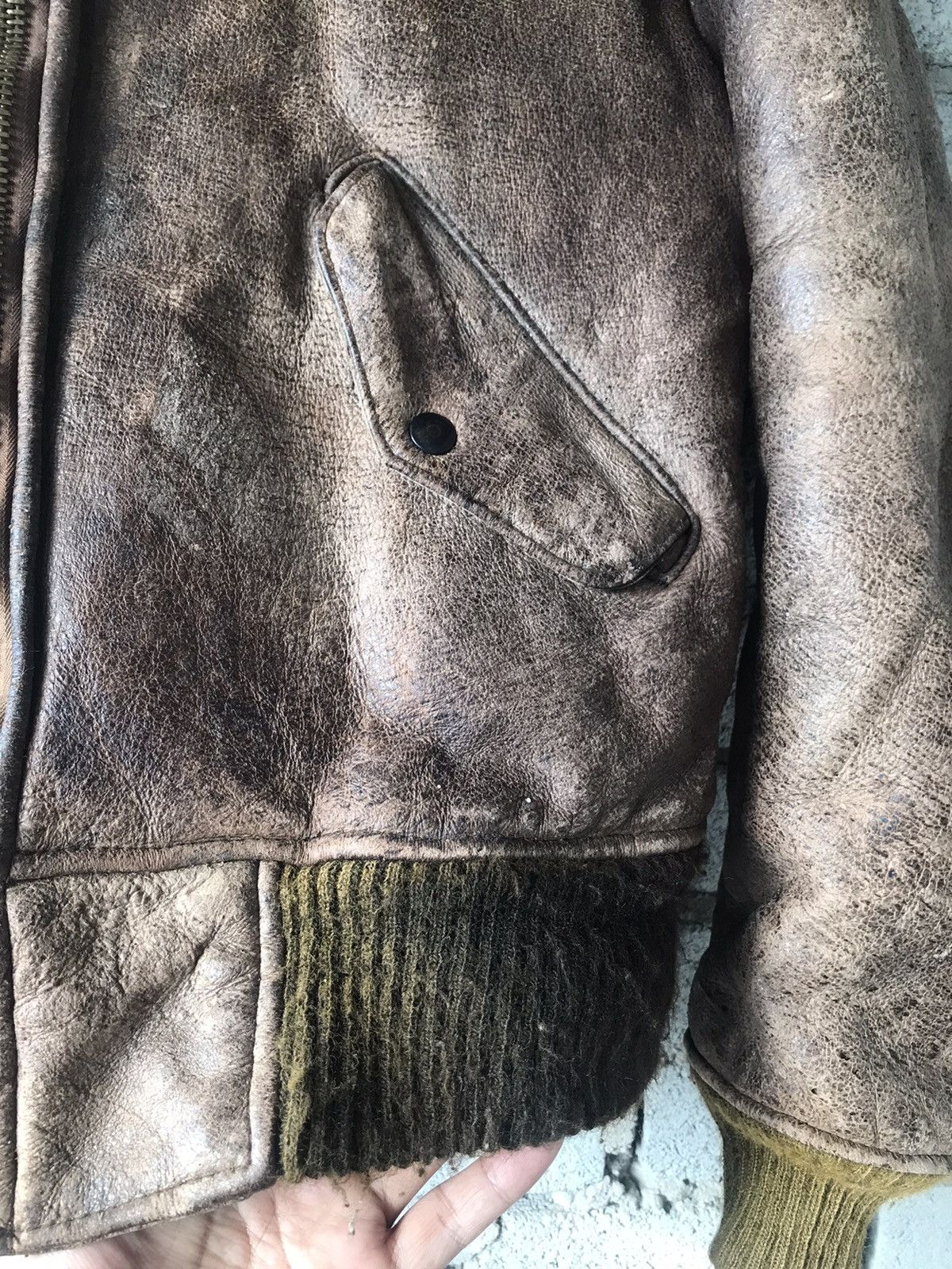Avirex THRASHED Vintage B15 Avirex US Army Sheepskin Sherpa Jacket Size US S / EU 44-46 / 1 - 7 Thumbnail