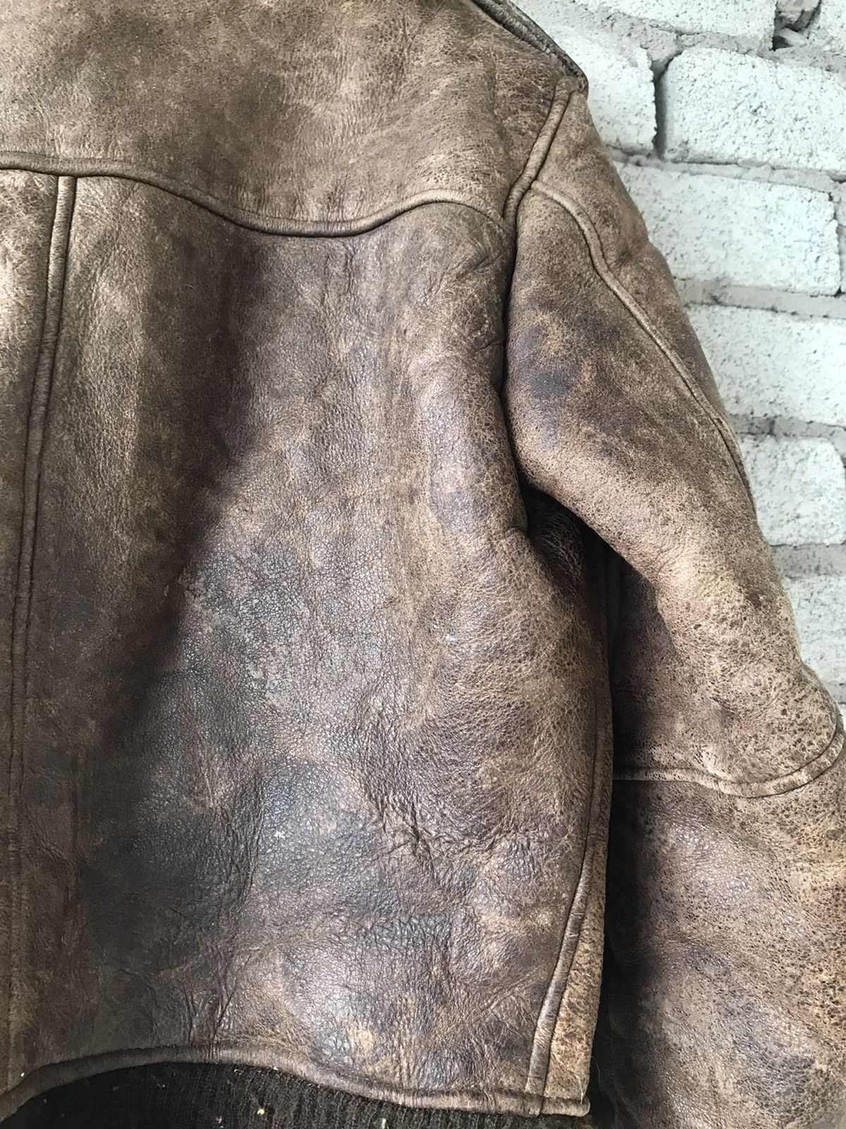 Avirex THRASHED Vintage B15 Avirex US Army Sheepskin Sherpa Jacket Size US S / EU 44-46 / 1 - 21 Thumbnail