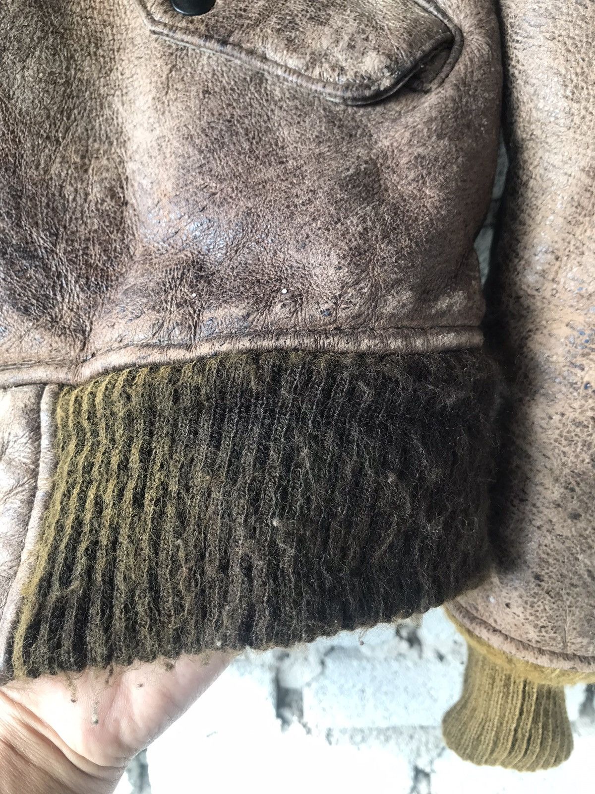 Avirex THRASHED Vintage B15 Avirex US Army Sheepskin Sherpa Jacket Size US S / EU 44-46 / 1 - 15 Thumbnail
