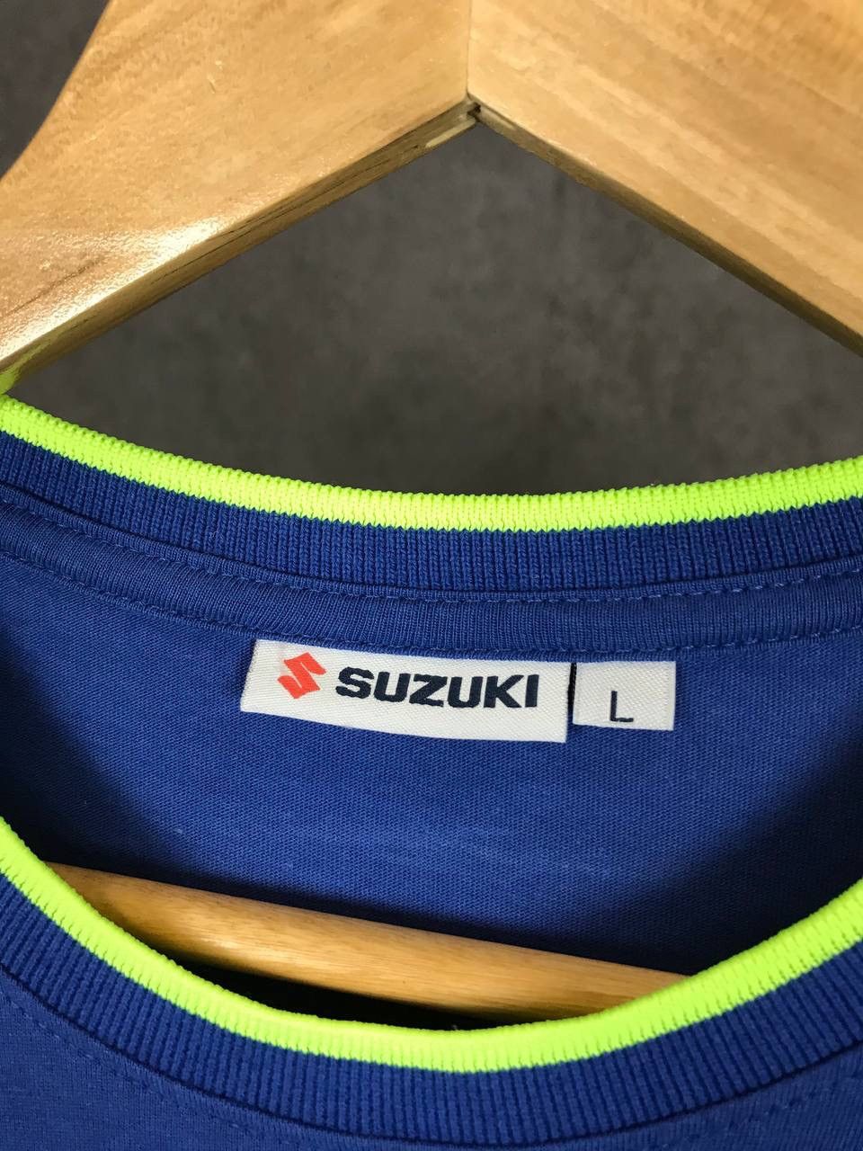Vintage Suzuki vintage racing moto overprinted tee Size US L / EU 52-54 / 3 - 5 Thumbnail