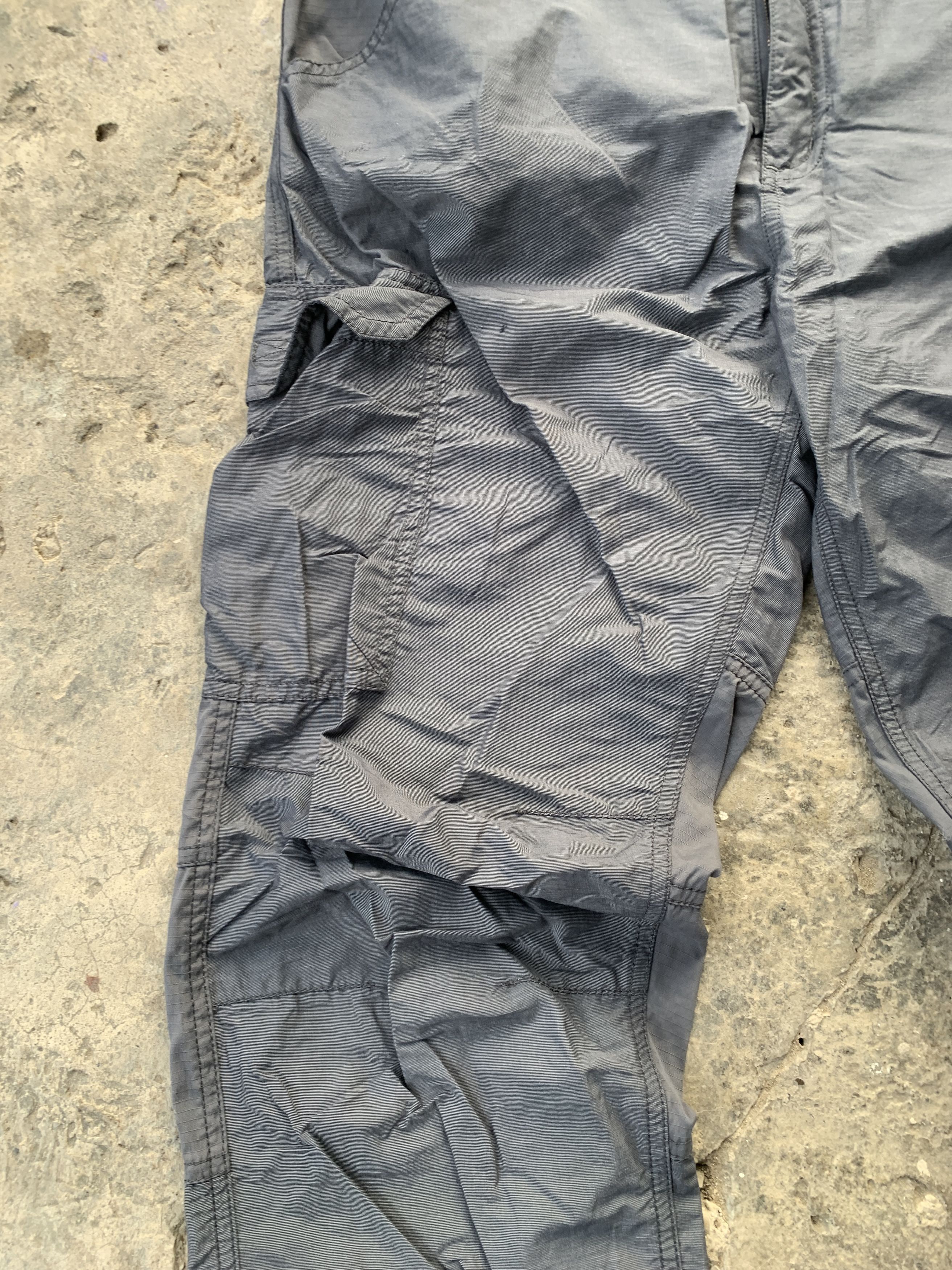 Japanese Brand × Vintage Vintage Bondage Cargo Jeans Japanese Style Y2K Size US 34 / EU 50 - 4 Thumbnail